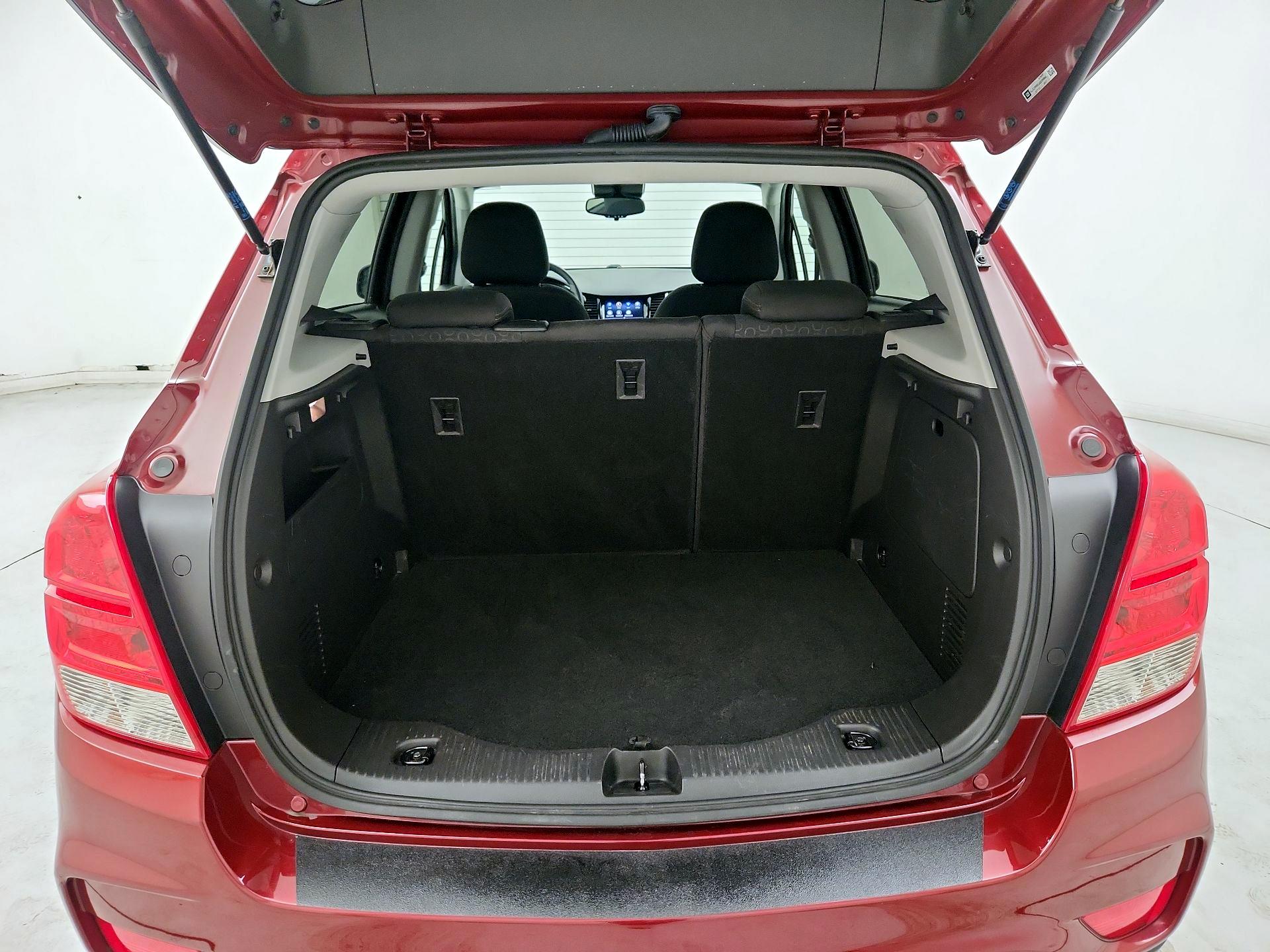 Thumbnail: 2021 Chevrolet Trax - 20