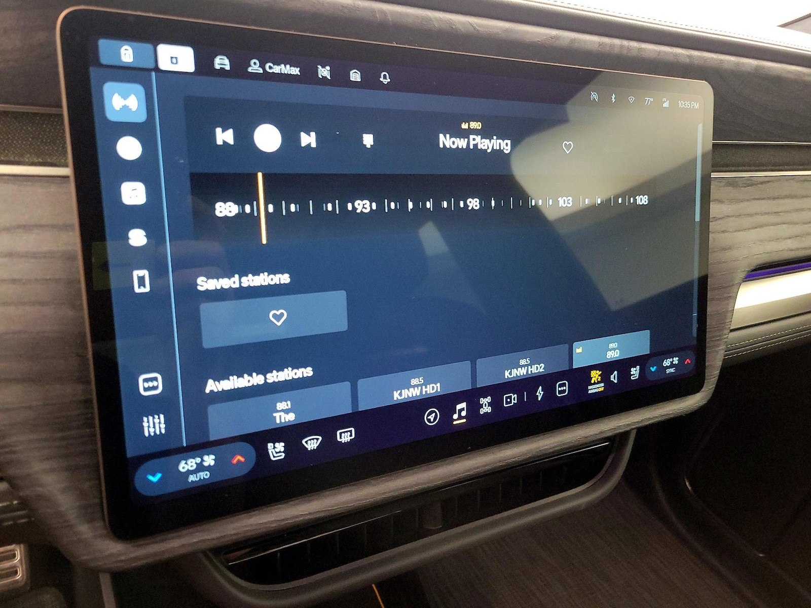 2023 Rivian R1T Adventure - Photo 16