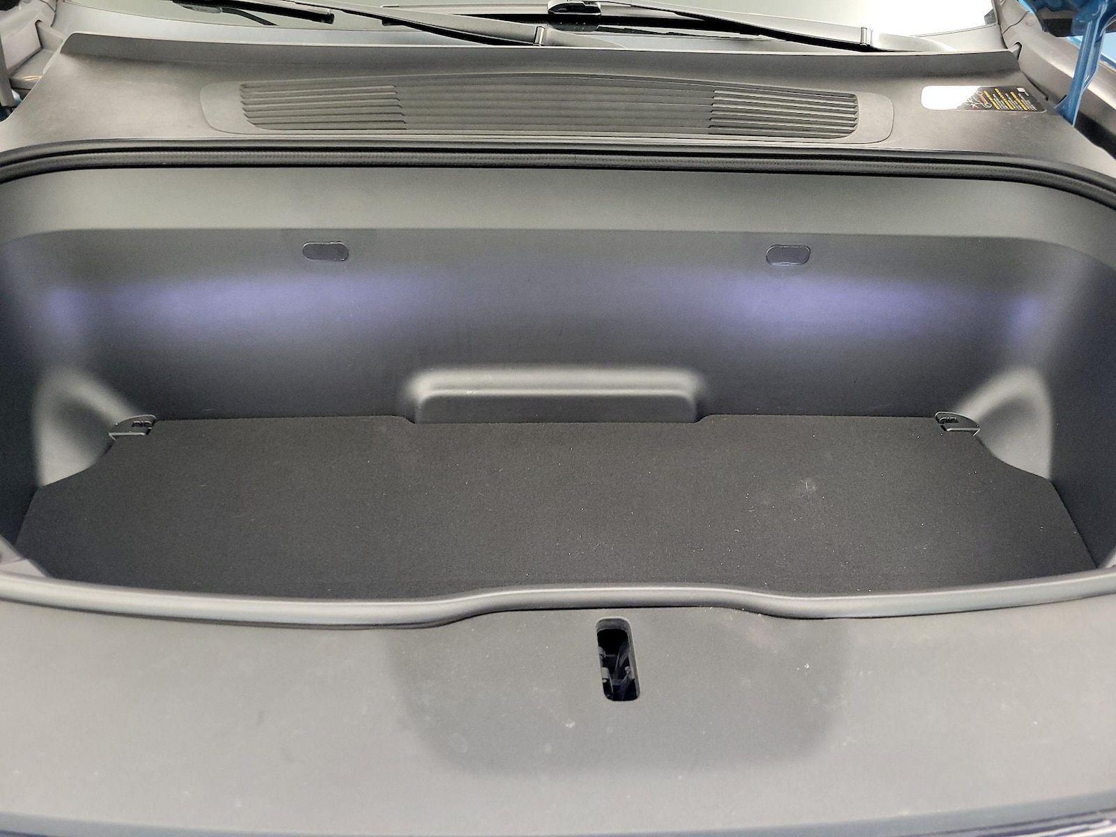2023 Rivian R1T Adventure - Photo 23