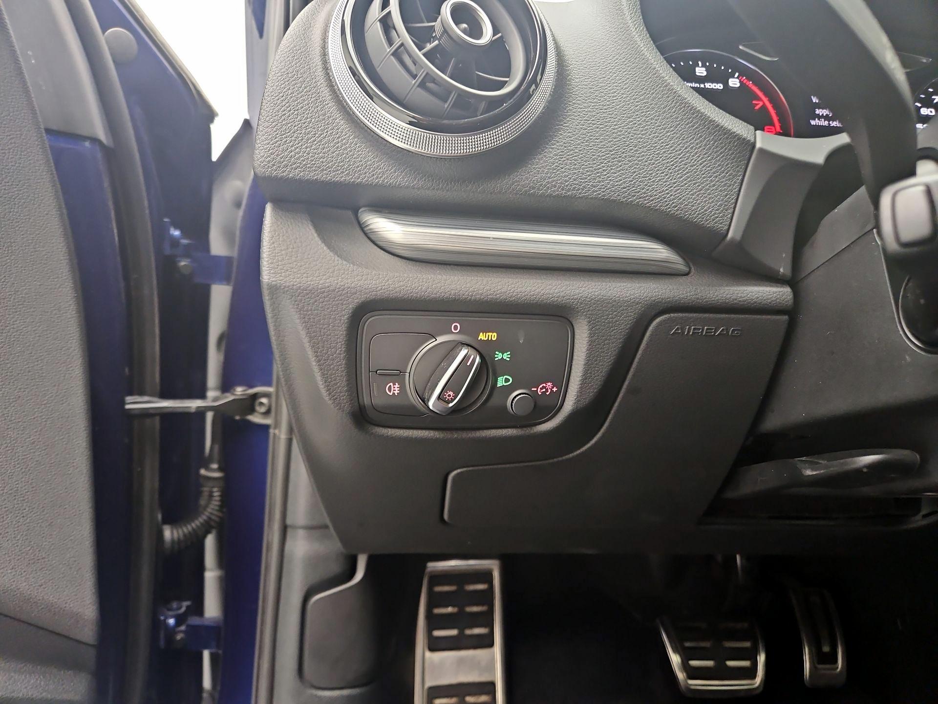 Thumbnail: 2015 Audi A3 - 13
