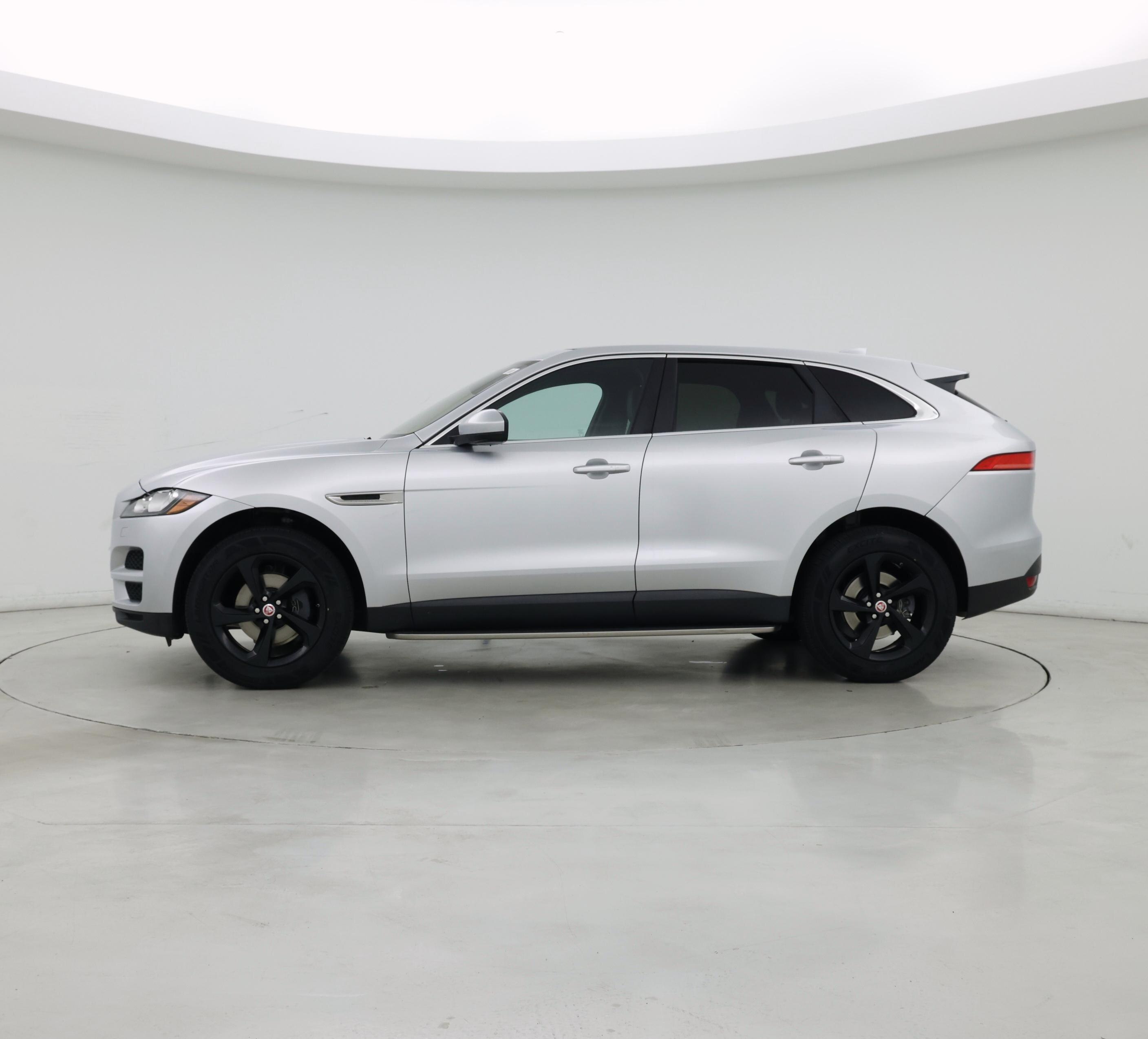 Thumbnail: 2019 Jaguar F-Pace - 3