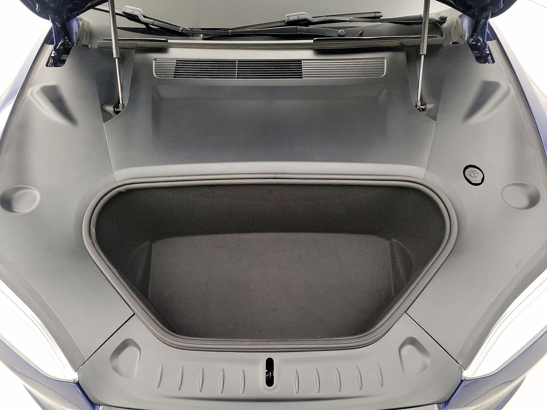 Thumbnail: 2022 Tesla Model S - 20
