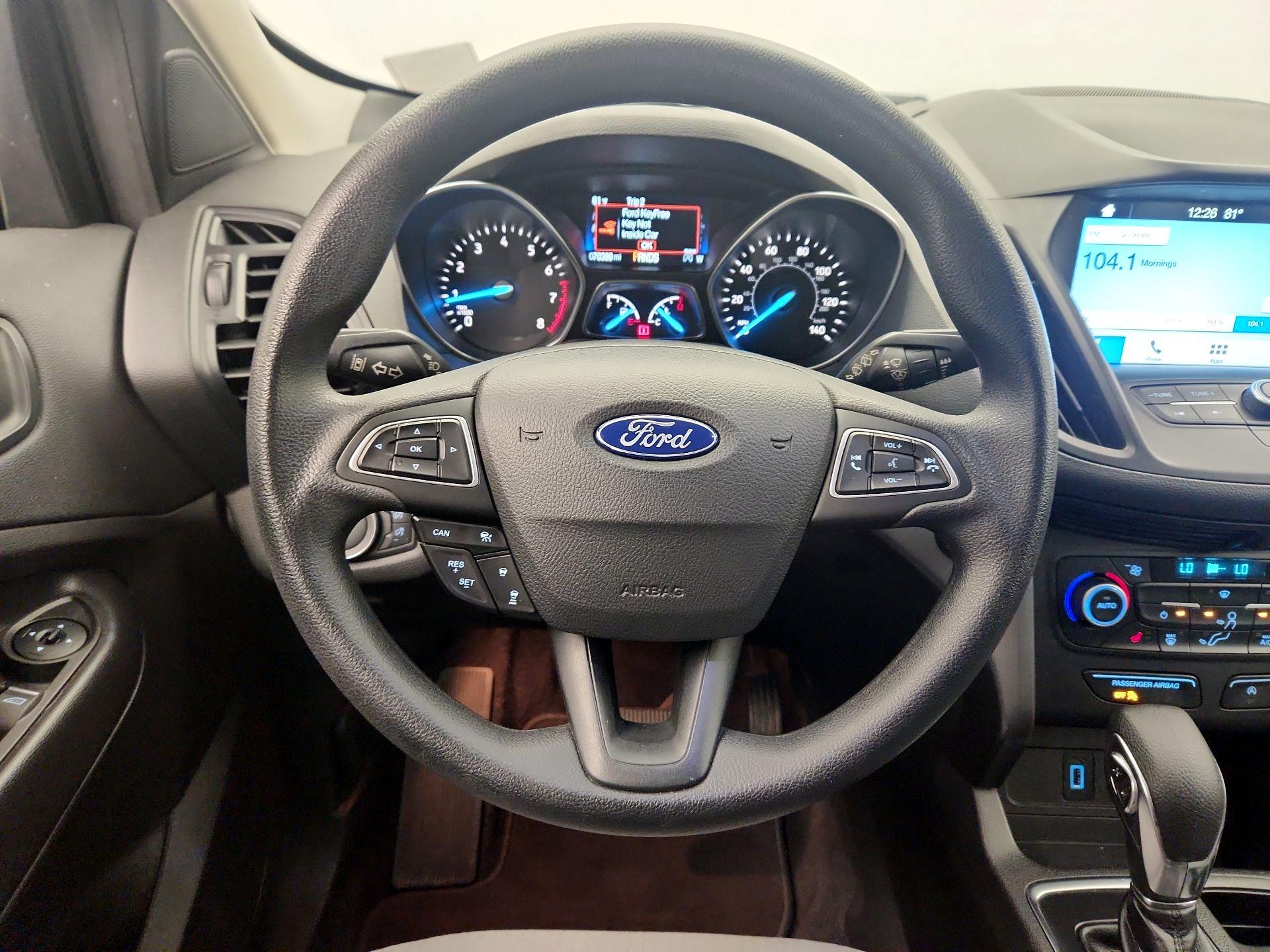 Thumbnail: 2019 Ford Escape - 10
