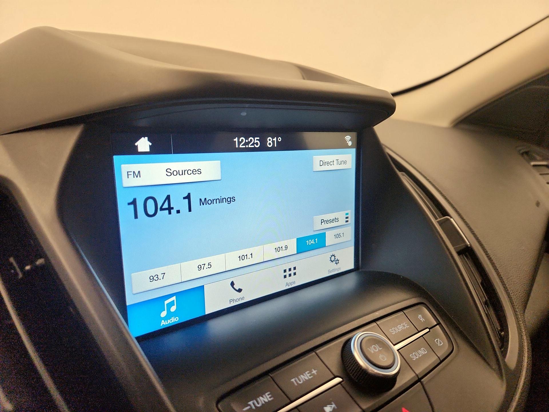 Thumbnail: 2019 Ford Escape - 15