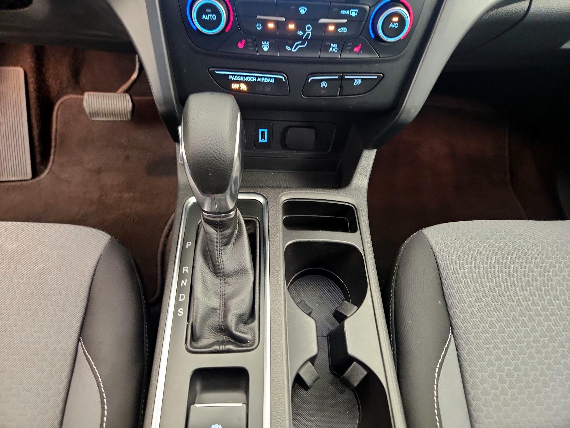 Thumbnail: 2019 Ford Escape - 17