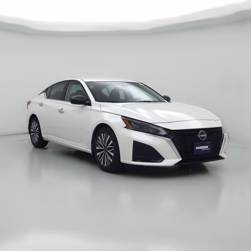 2024 Nissan Altima SV