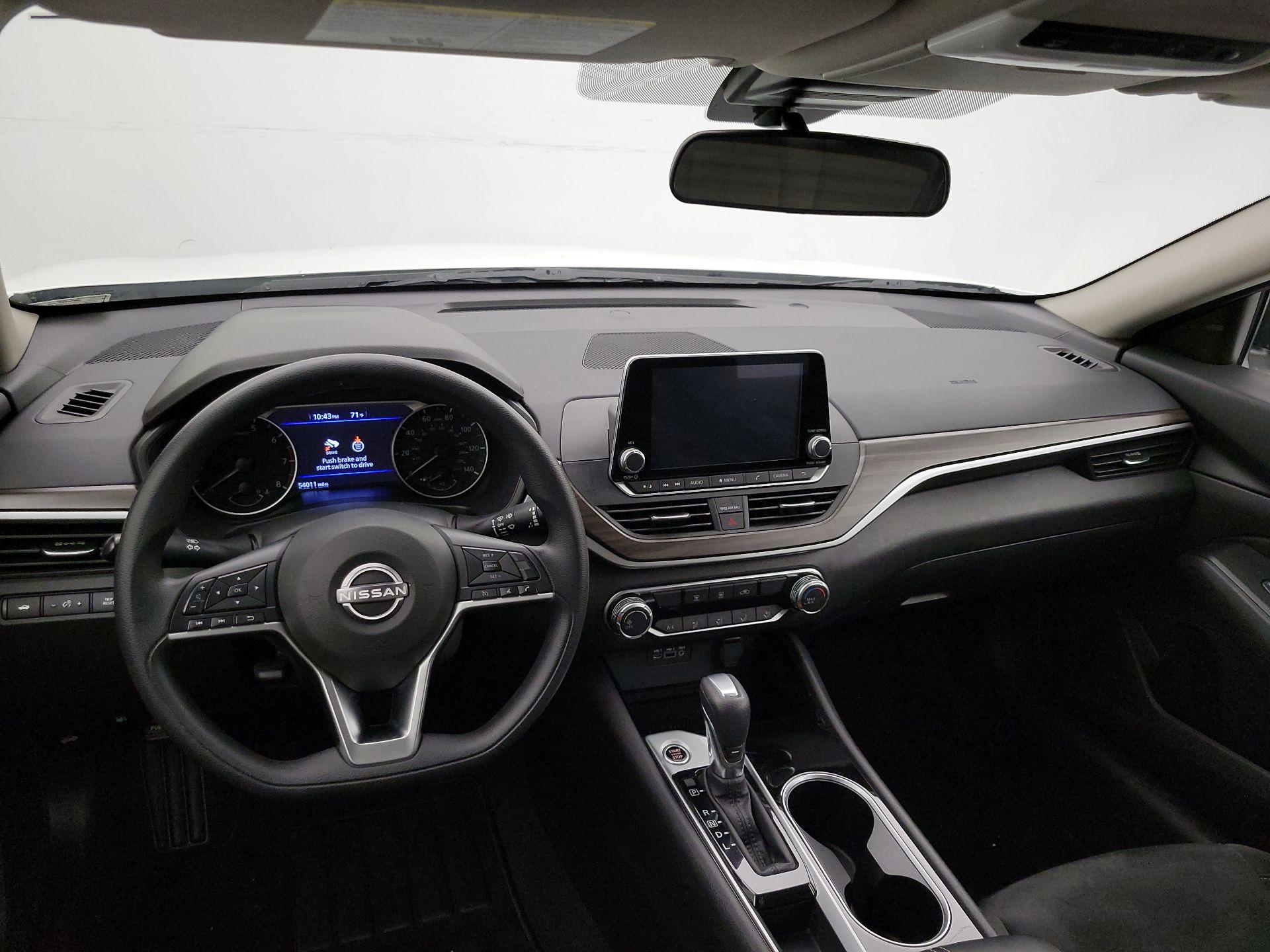 Thumbnail: 2024 Nissan Altima - 9