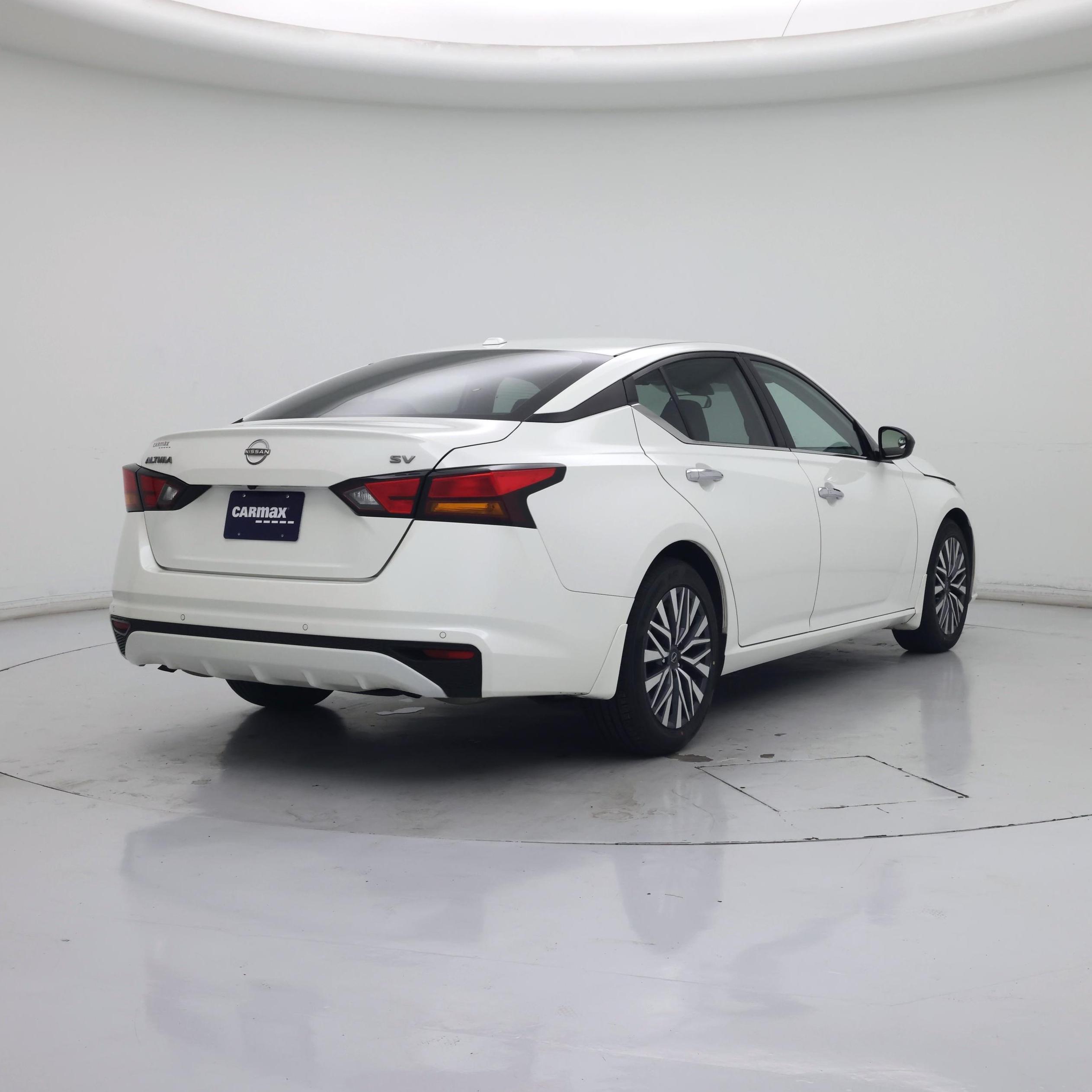 Thumbnail: 2024 Nissan Altima - 8