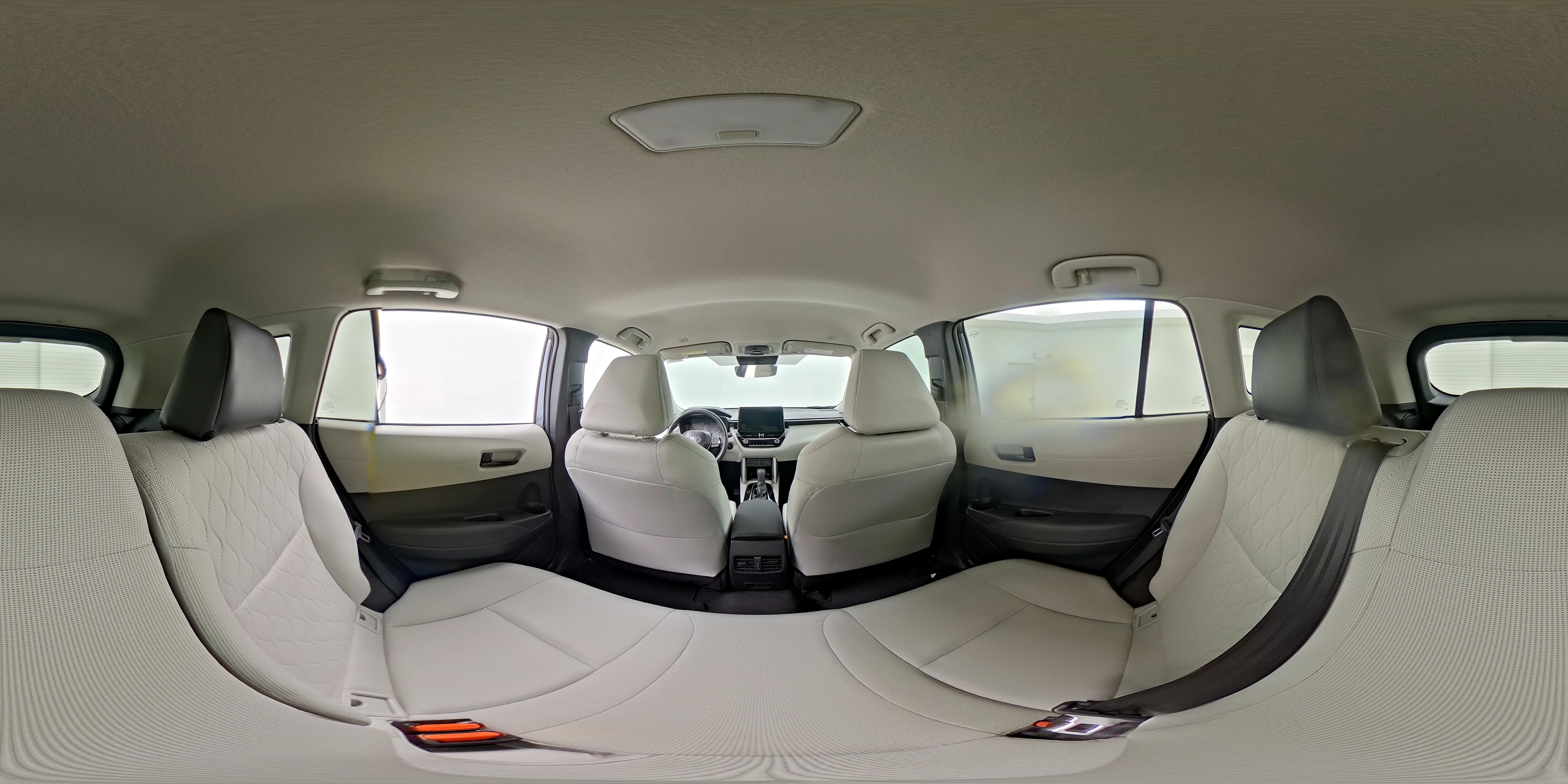 2024 Toyota Corolla Cross LE - Photo 26