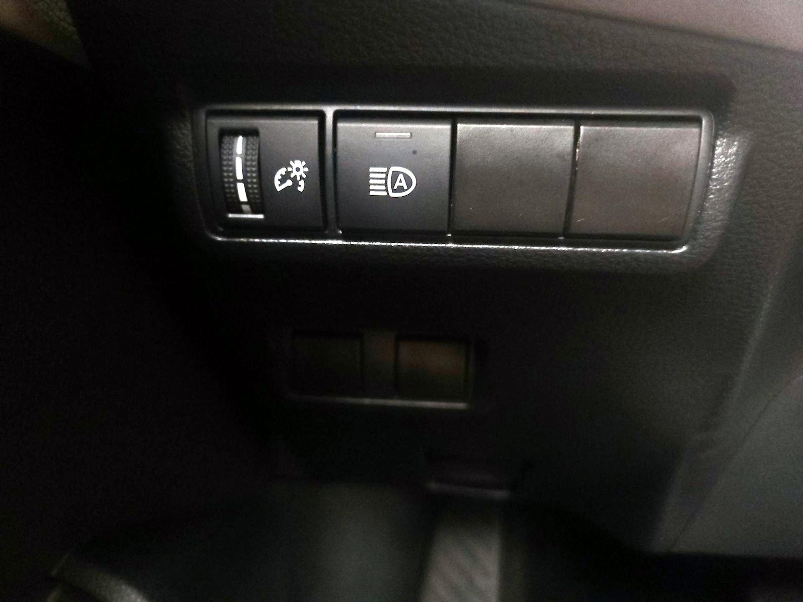 2024 Toyota Corolla Cross LE - Photo 14