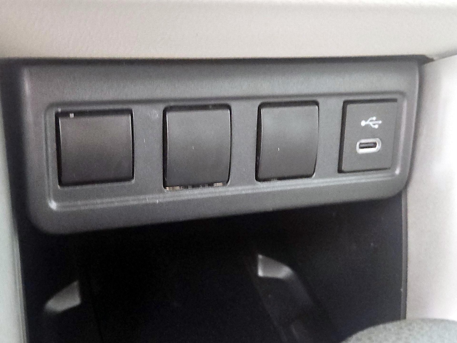 2024 Toyota Corolla Cross LE - Photo 20