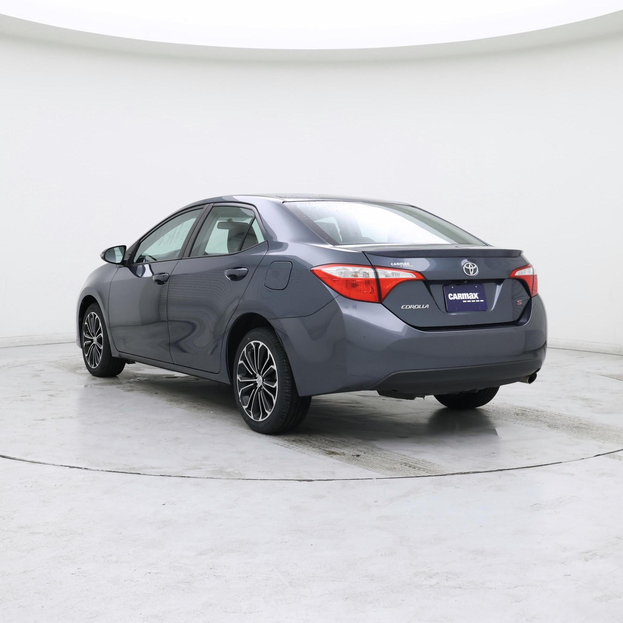 Thumbnail: 2015 Toyota Corolla - 2
