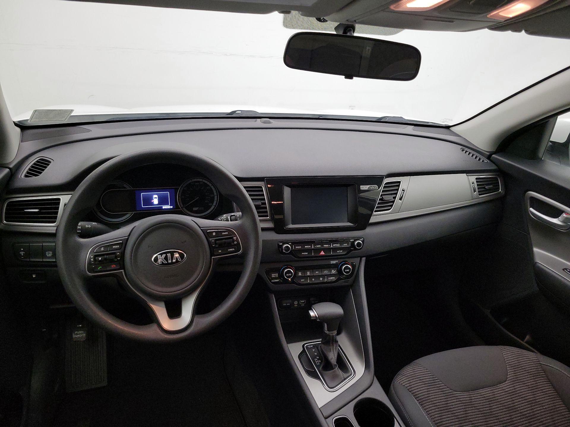 Thumbnail: 2019 Kia Niro - 9