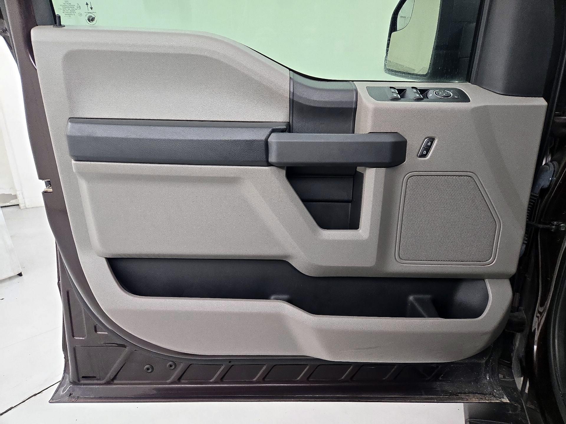 Thumbnail: 2019 Ford F-150 - 12