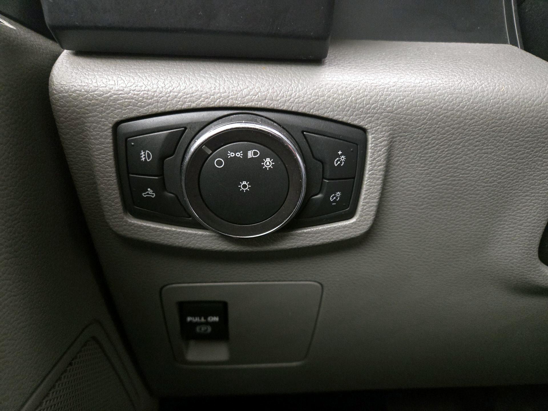 Thumbnail: 2019 Ford F-150 - 13
