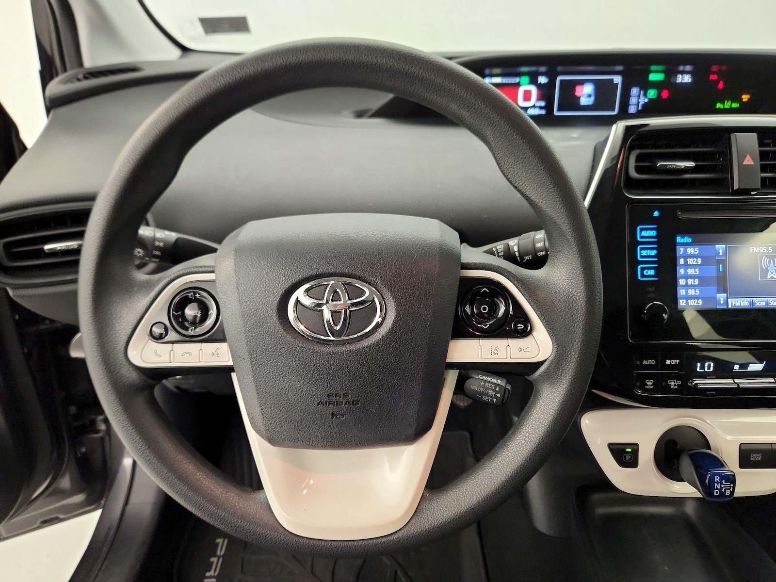 2018 Toyota Prius Two - Photo 11