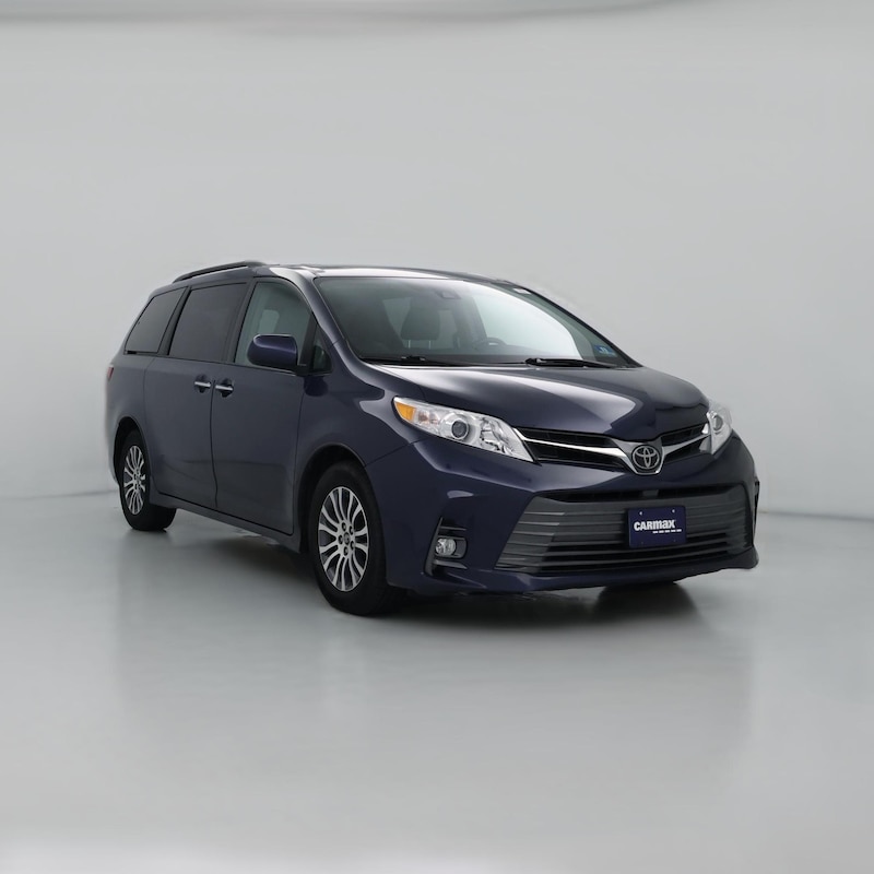 2018 Toyota Sienna XLE