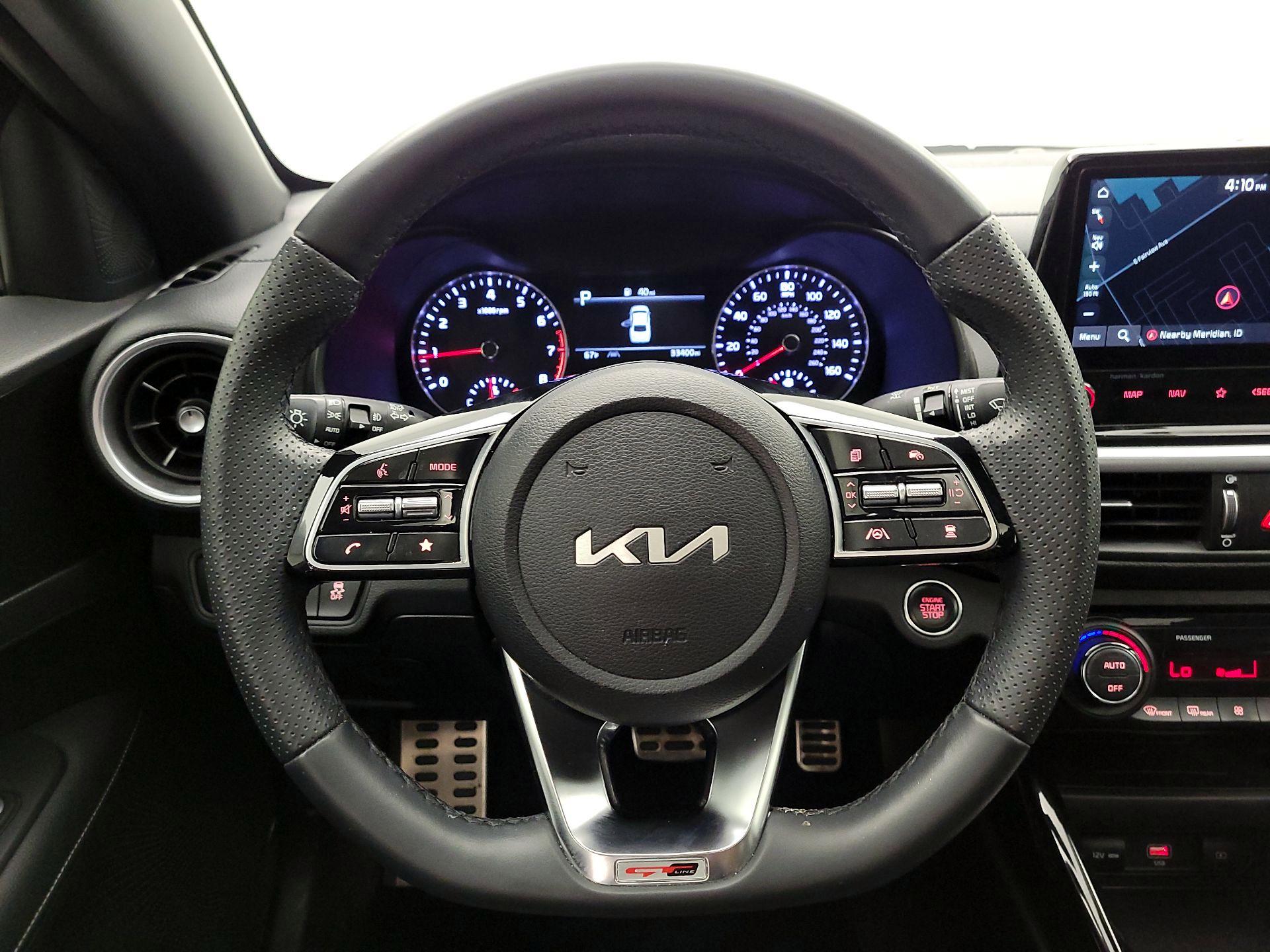 Thumbnail: 2023 Kia Forte - 10