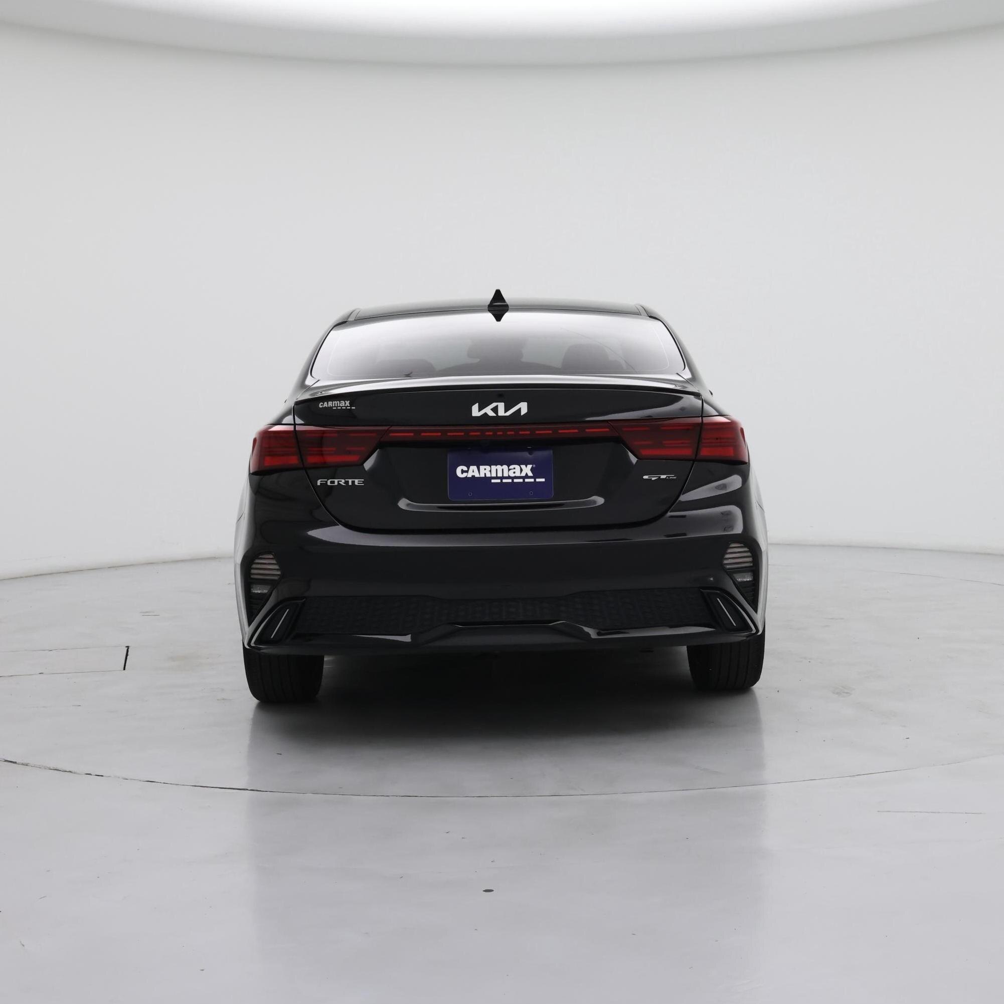 Thumbnail: 2023 Kia Forte - 6