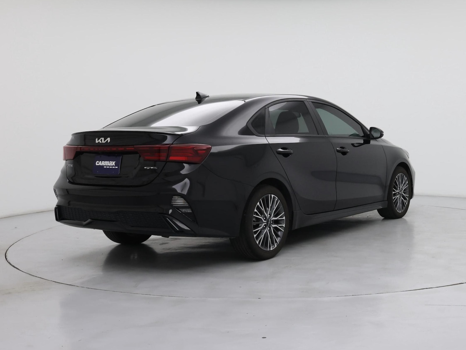 2023 Kia Forte GT-Line - Photo 9