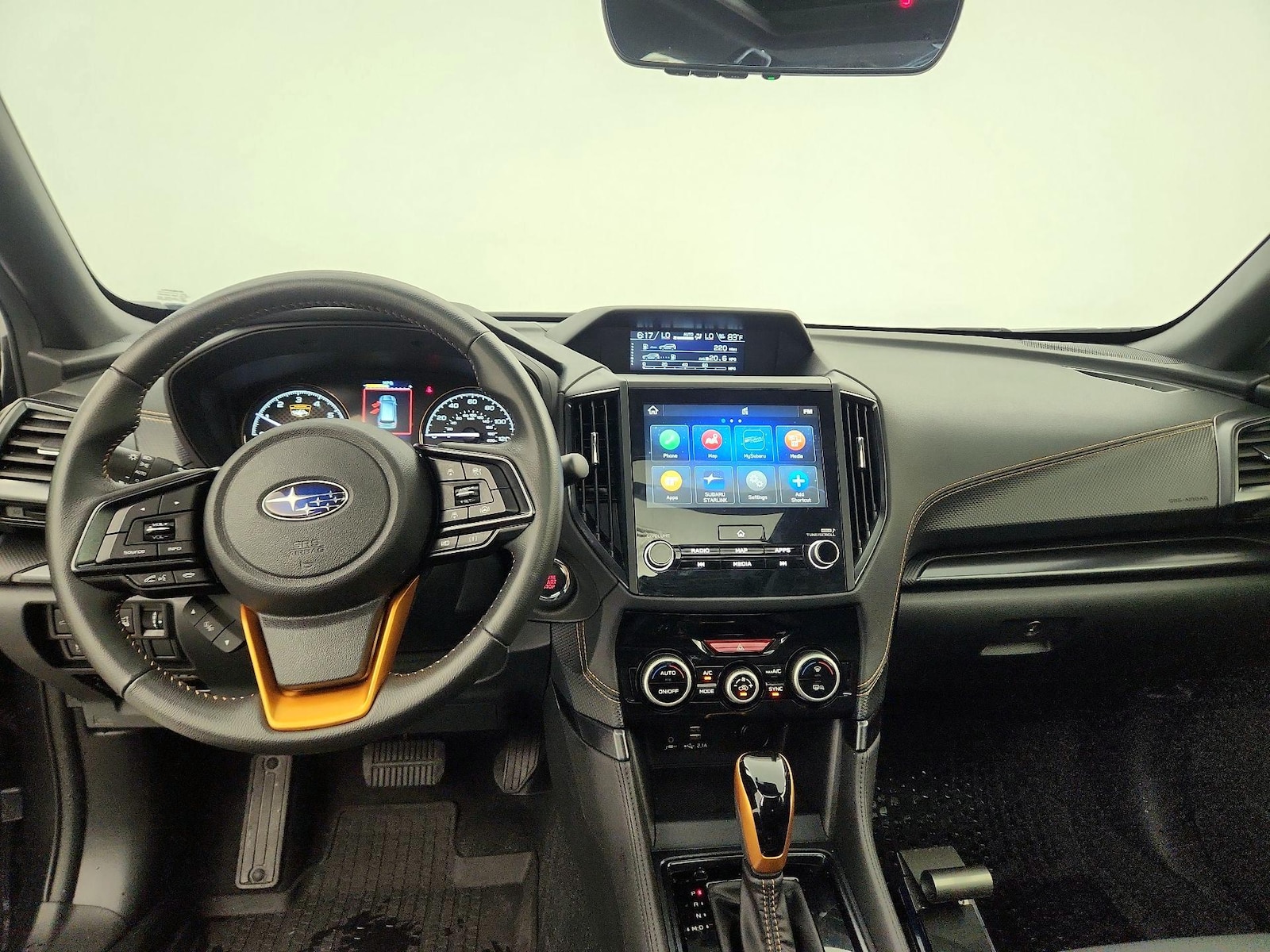 Apple CarPlay® & Android Auto™