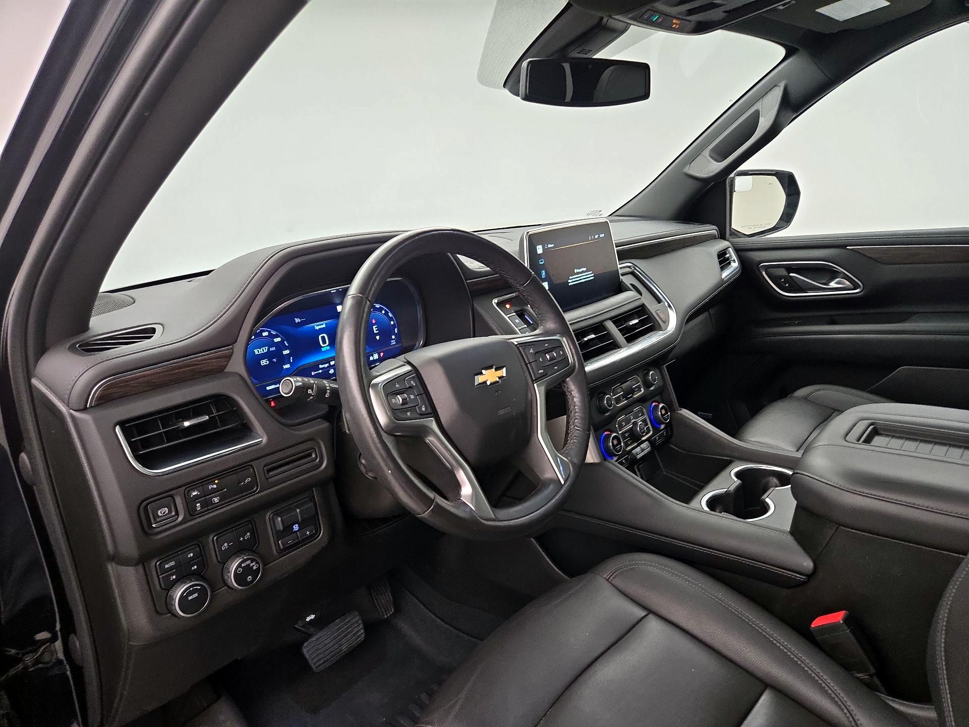 Thumbnail: 2022 Chevrolet Suburban - 9