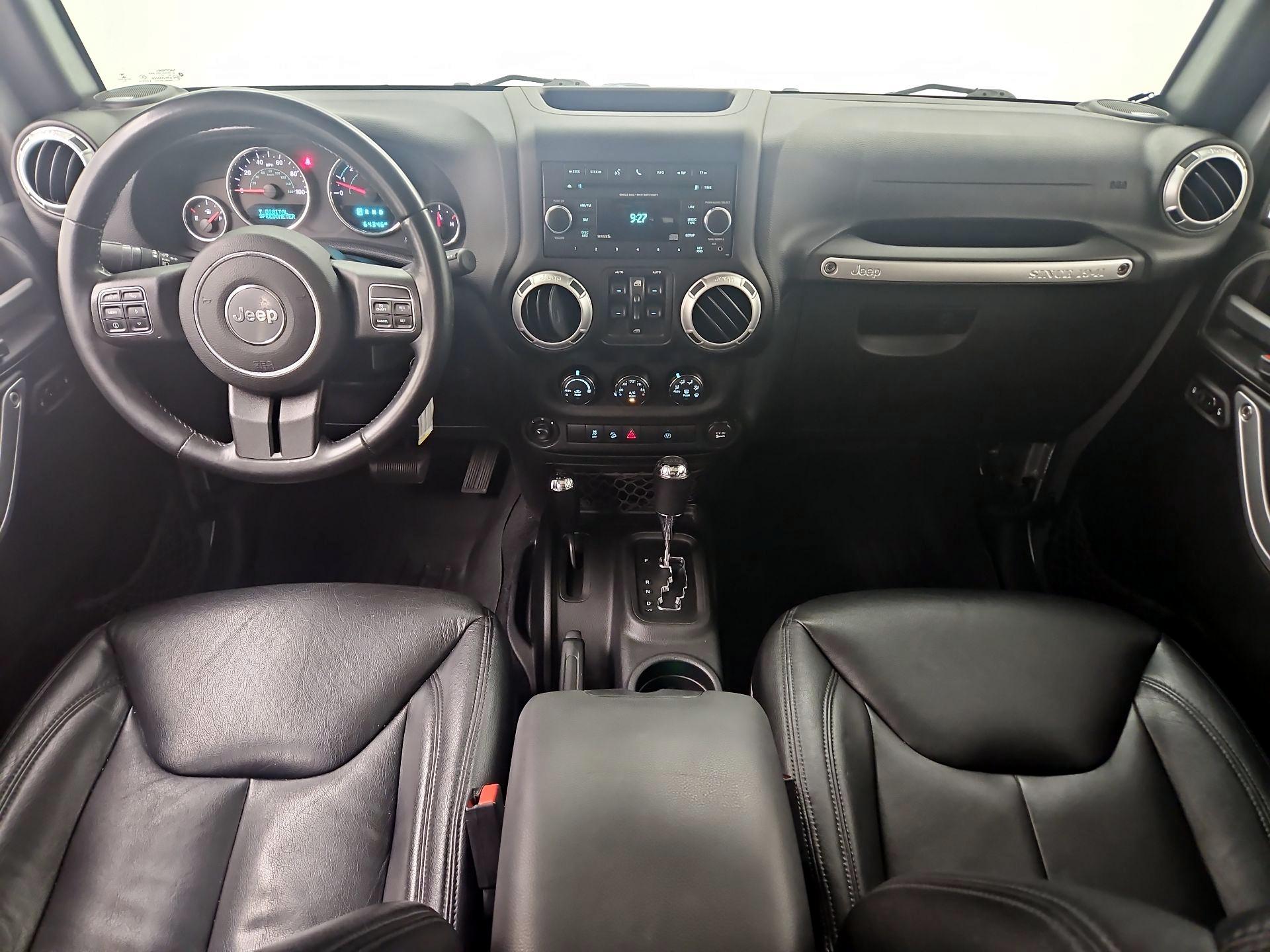 Thumbnail: 2015 Jeep Wrangler - 9