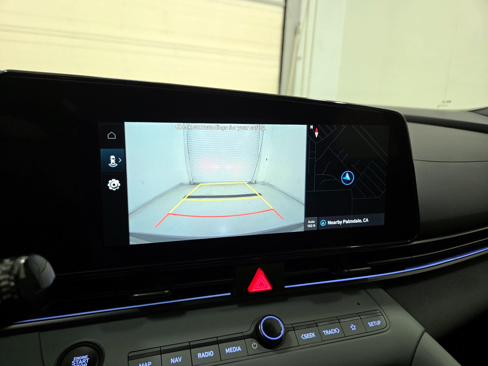Thumbnail: 2025 Hyundai Elantra - 15