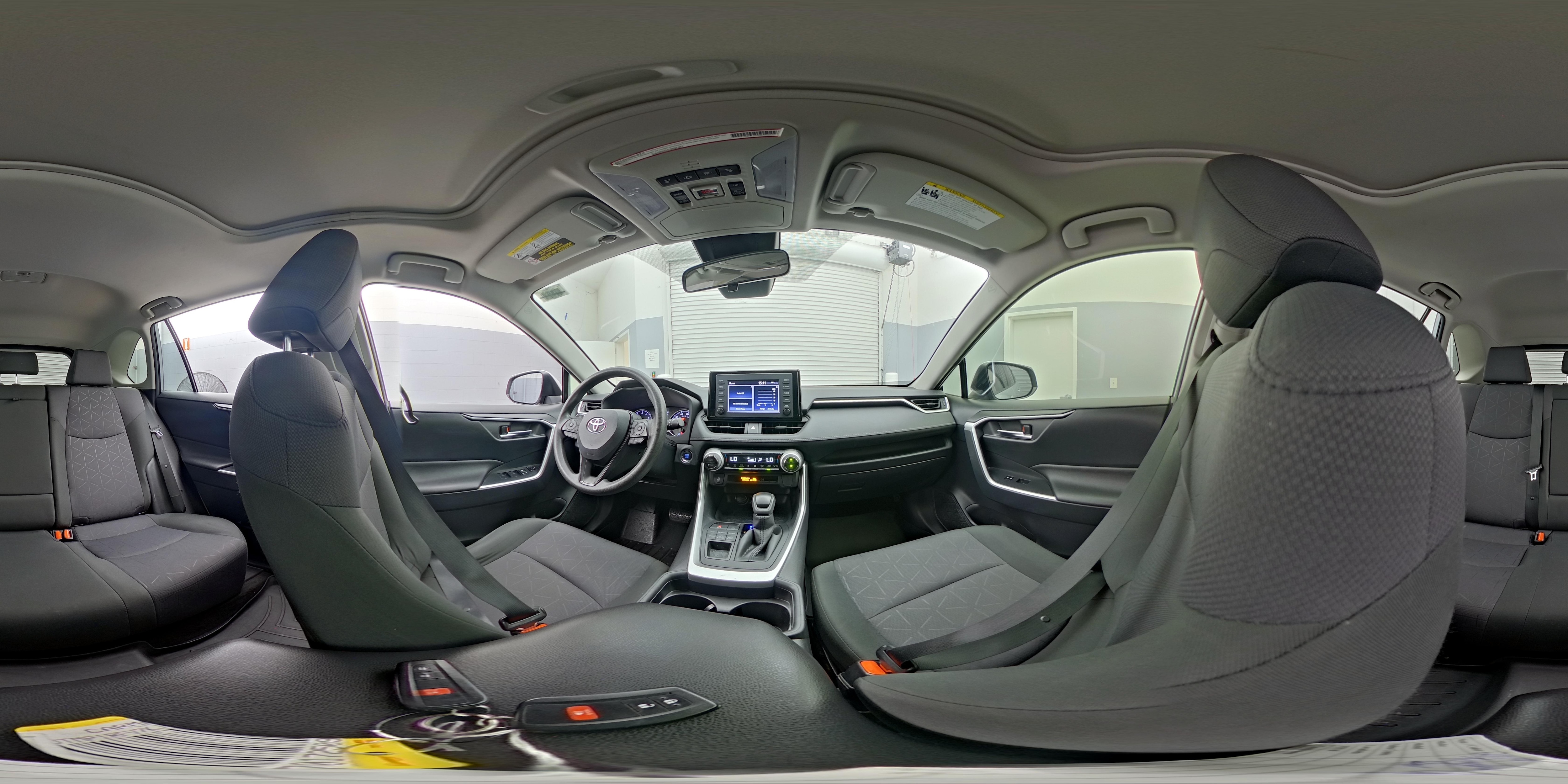 2019 Toyota RAV4 XLE - Photo 25