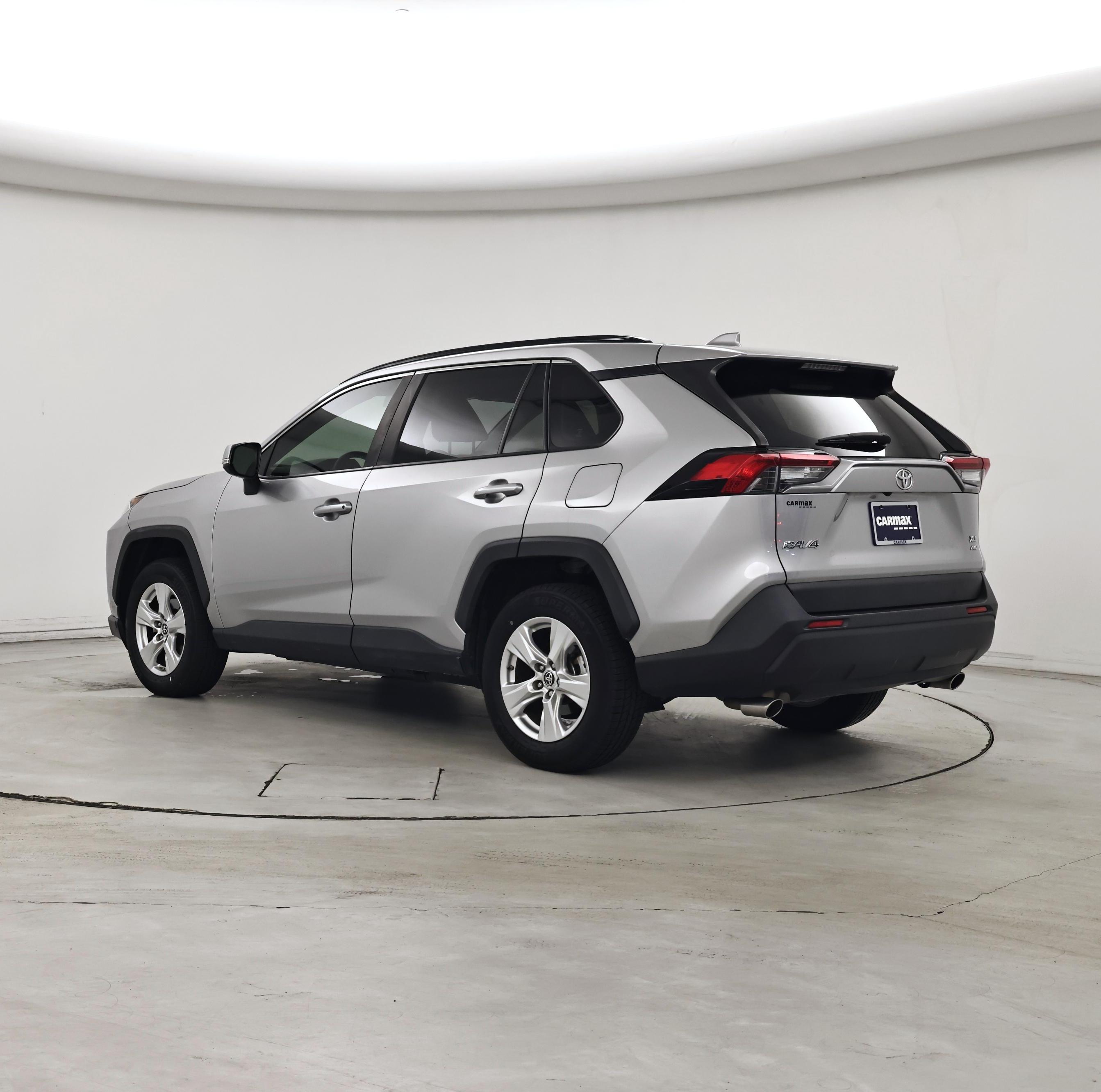 Thumbnail: 2019 Toyota RAV4 - 2