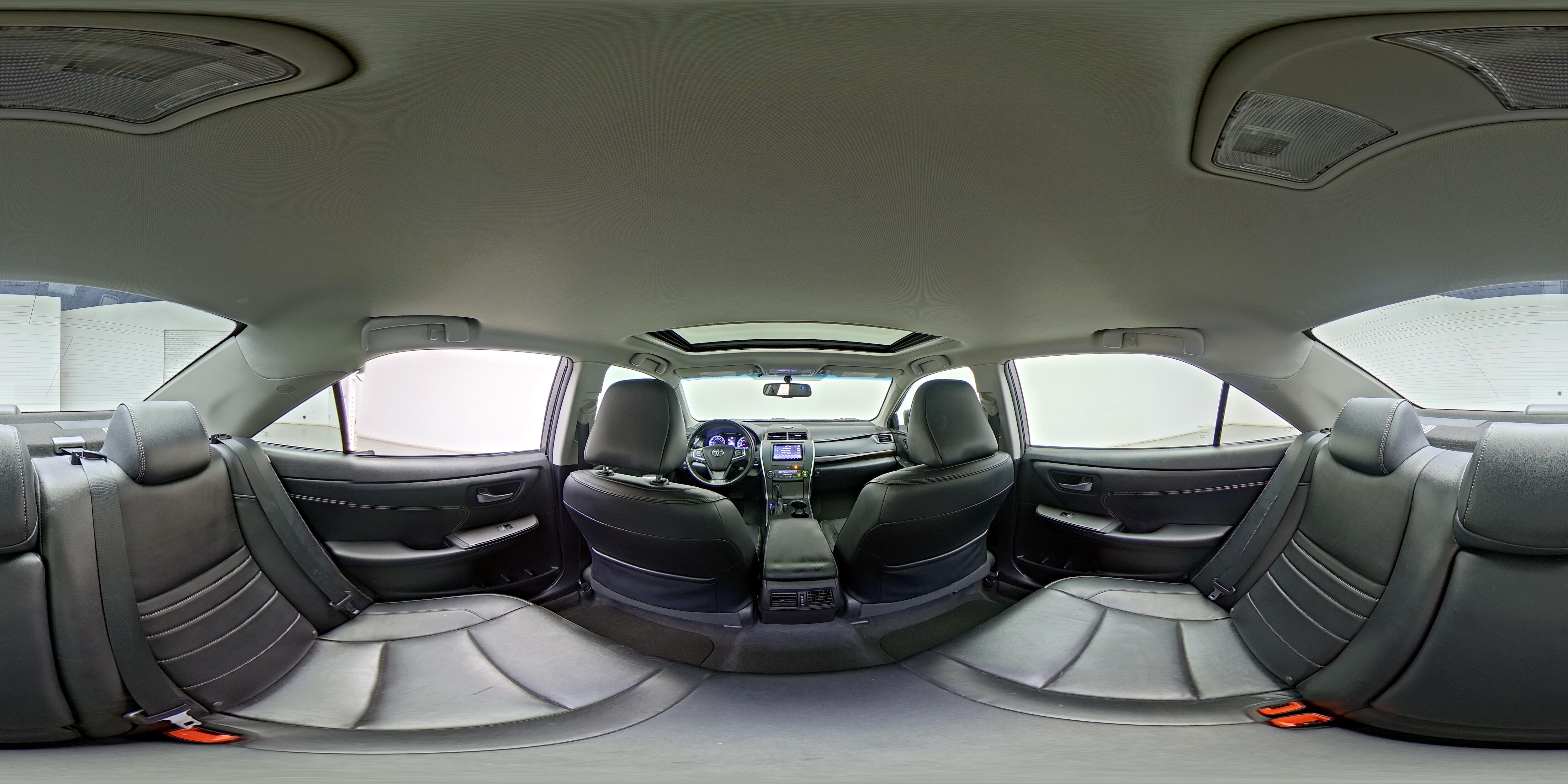 2017 Toyota Camry XLE - Photo 26