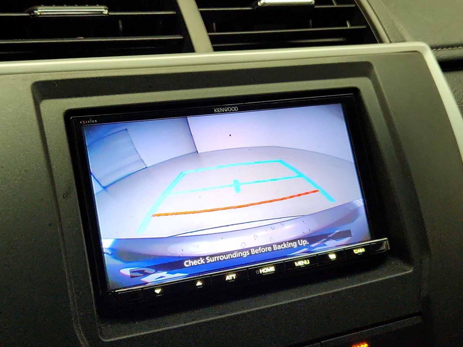 2017 Toyota Camry XLE - Photo 15