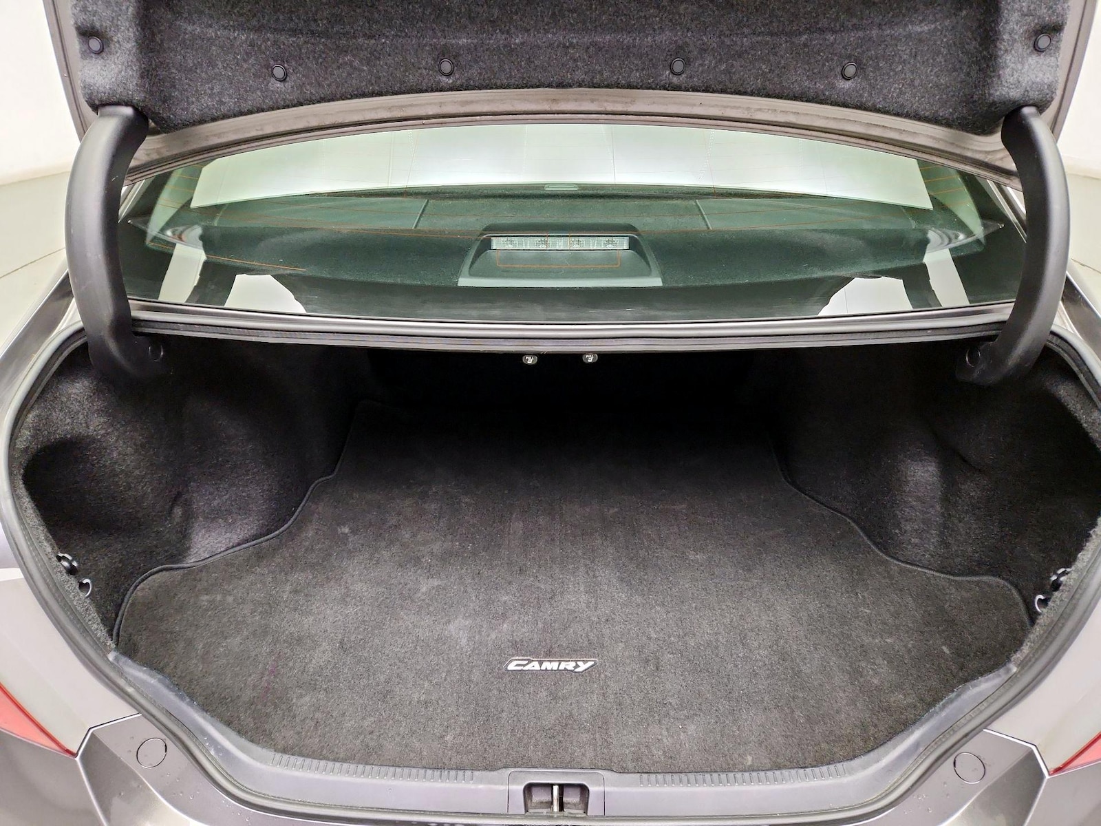 2017 Toyota Camry XLE - Photo 22