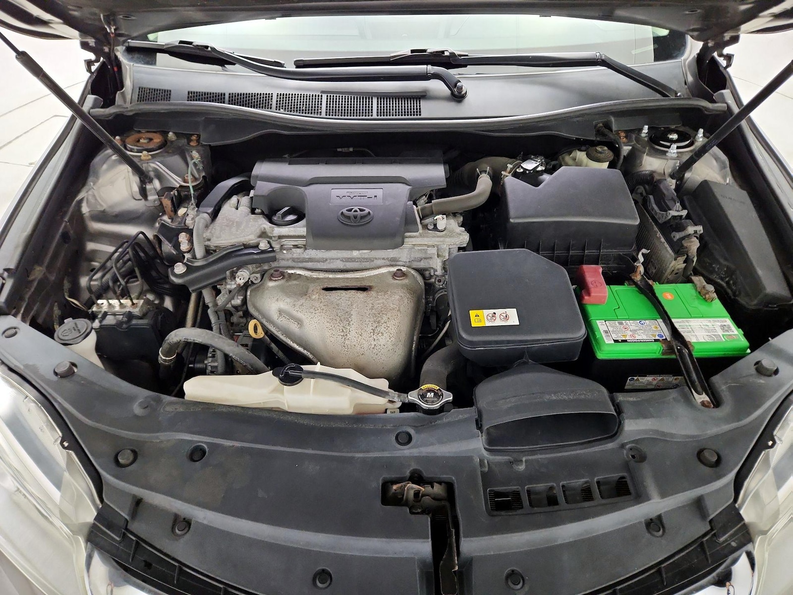 2017 Toyota Camry XLE - Photo 23