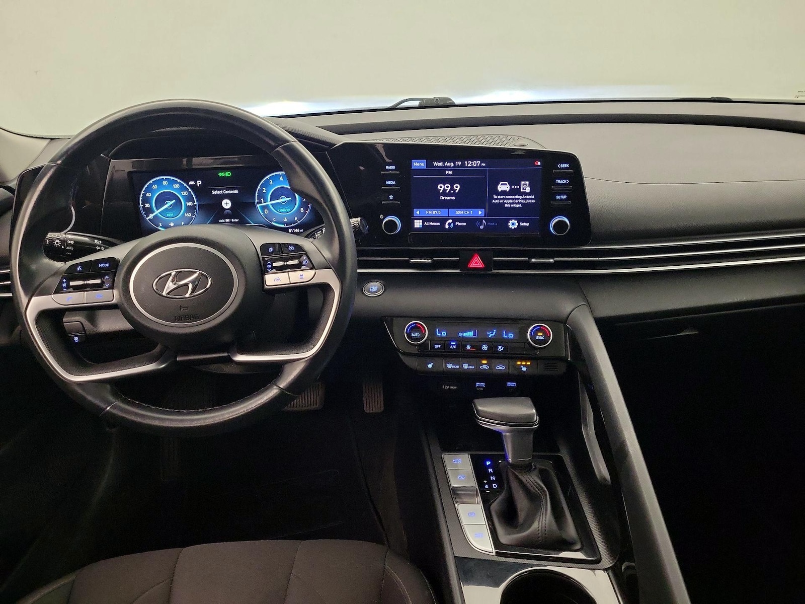 2021 Hyundai Elantra SEL - Photo 10