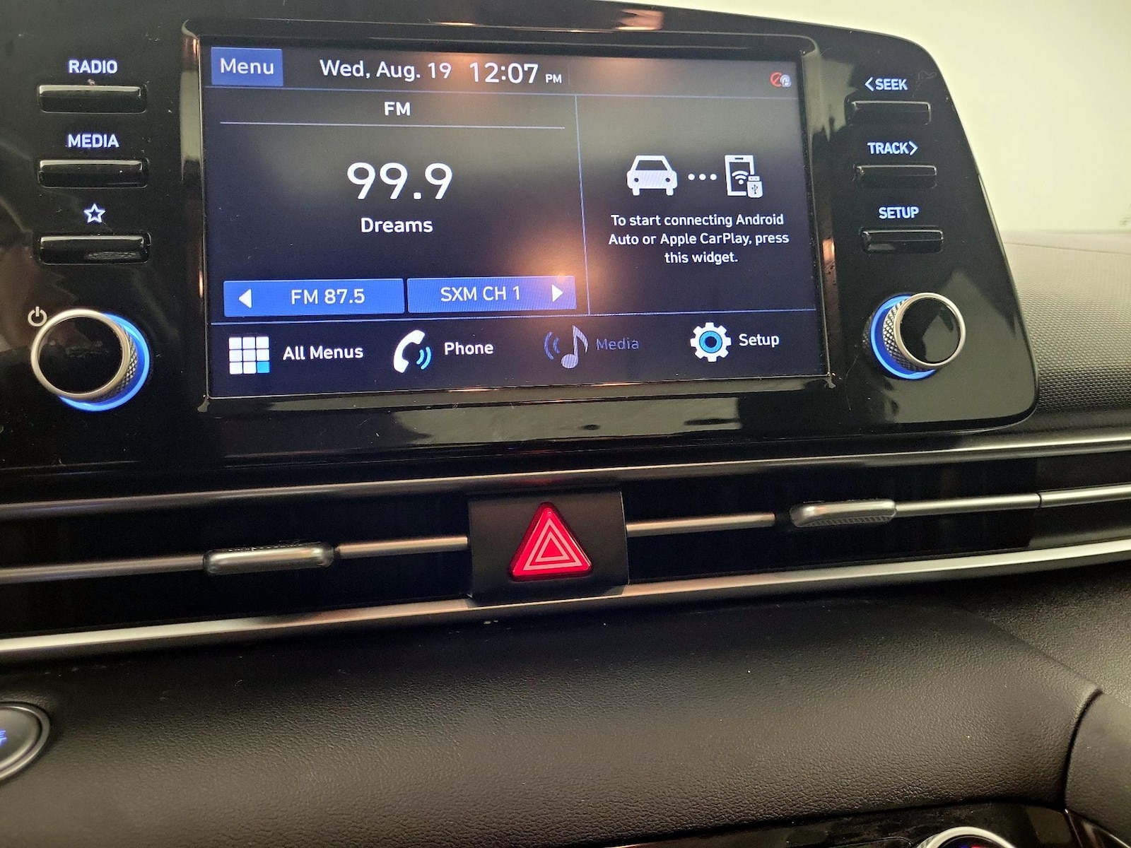 2021 Hyundai Elantra SEL - Photo 16