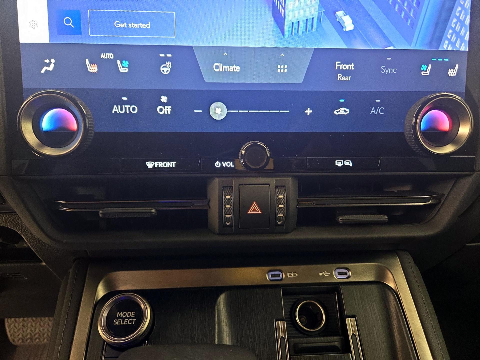Thumbnail: 2024 Lexus GX - 16