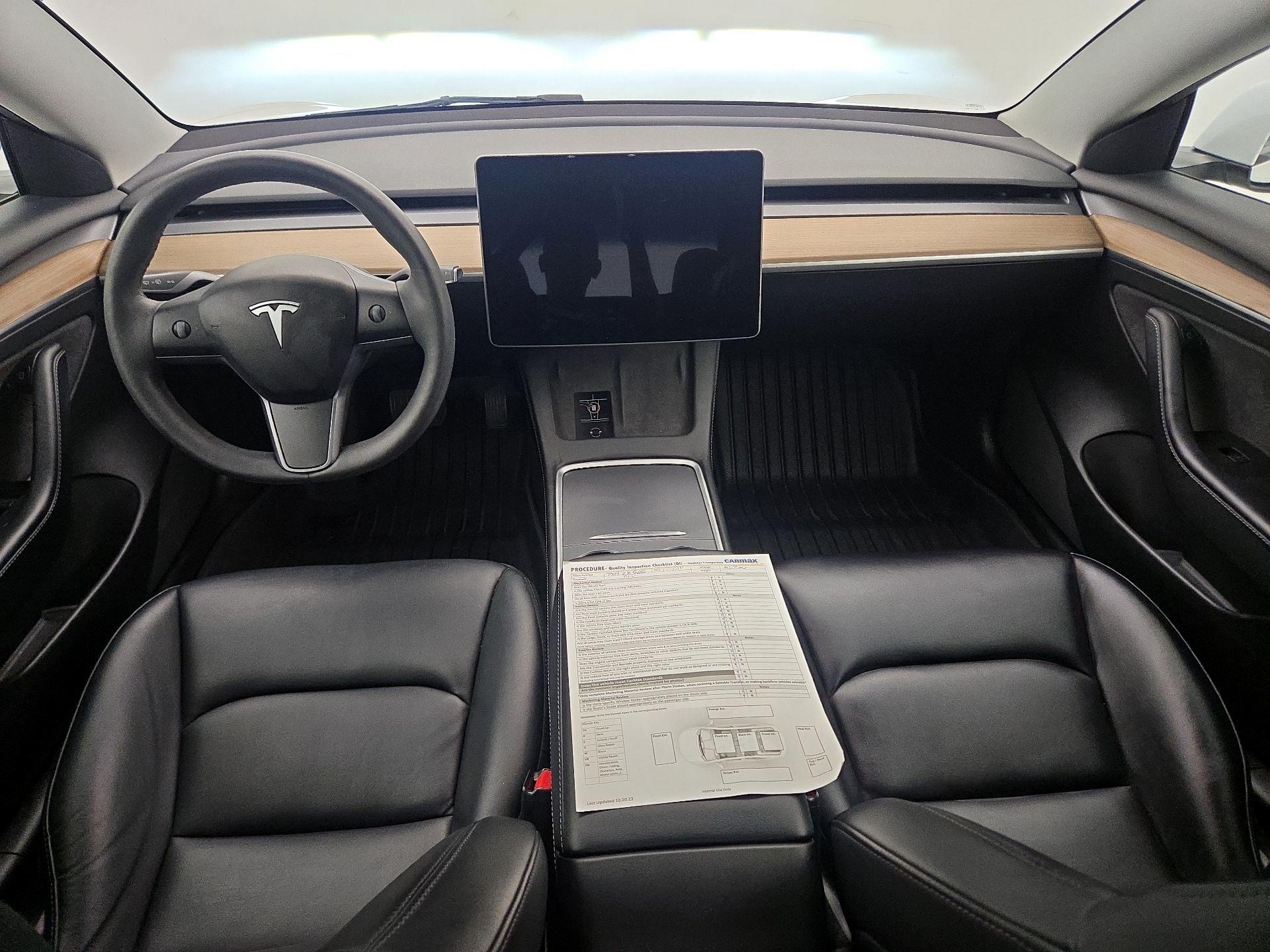 Thumbnail: 2023 Tesla Model 3 - 9