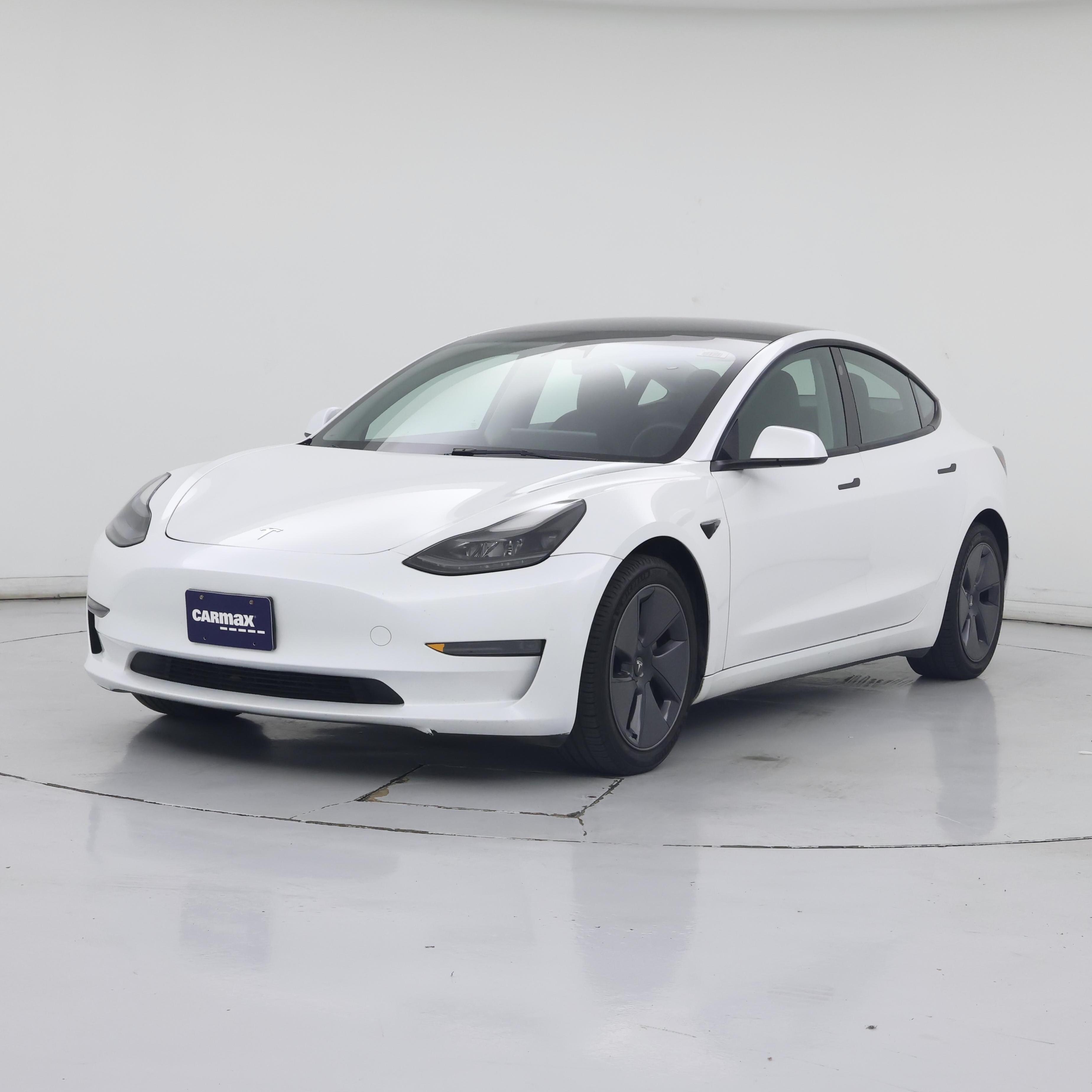 Thumbnail: 2023 Tesla Model 3 - 4