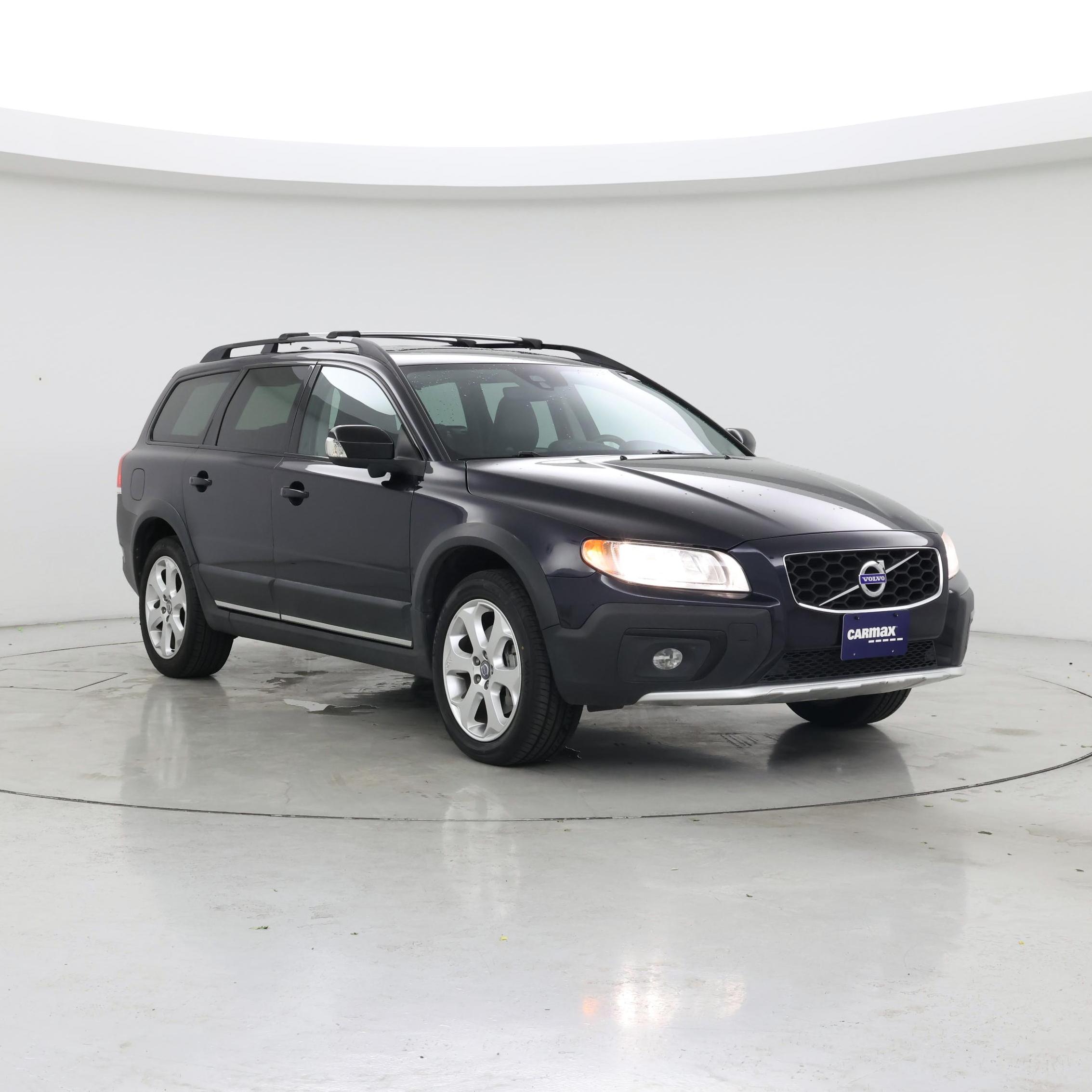 Blue 2016 Volvo XC70 Wagon Front-Wheel Drive Automatic