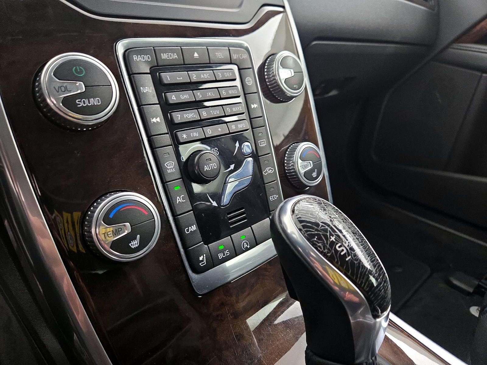 2016 Volvo XC70 Classic Premier - Photo 18