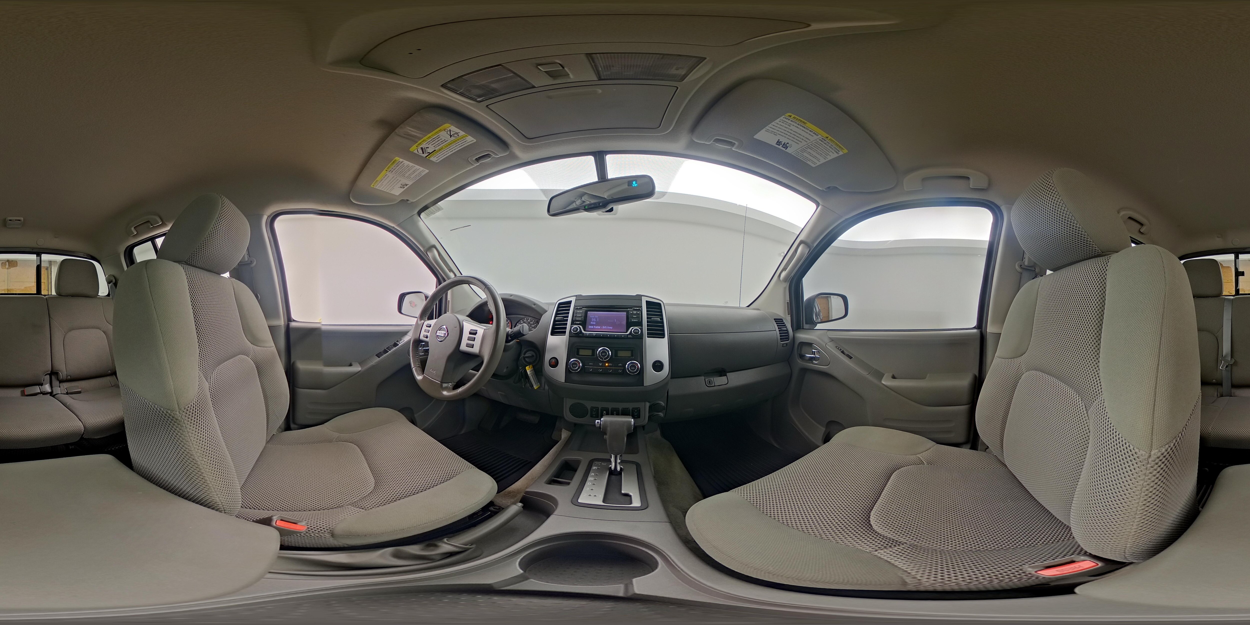 2016 Nissan Frontier SV - Photo 24