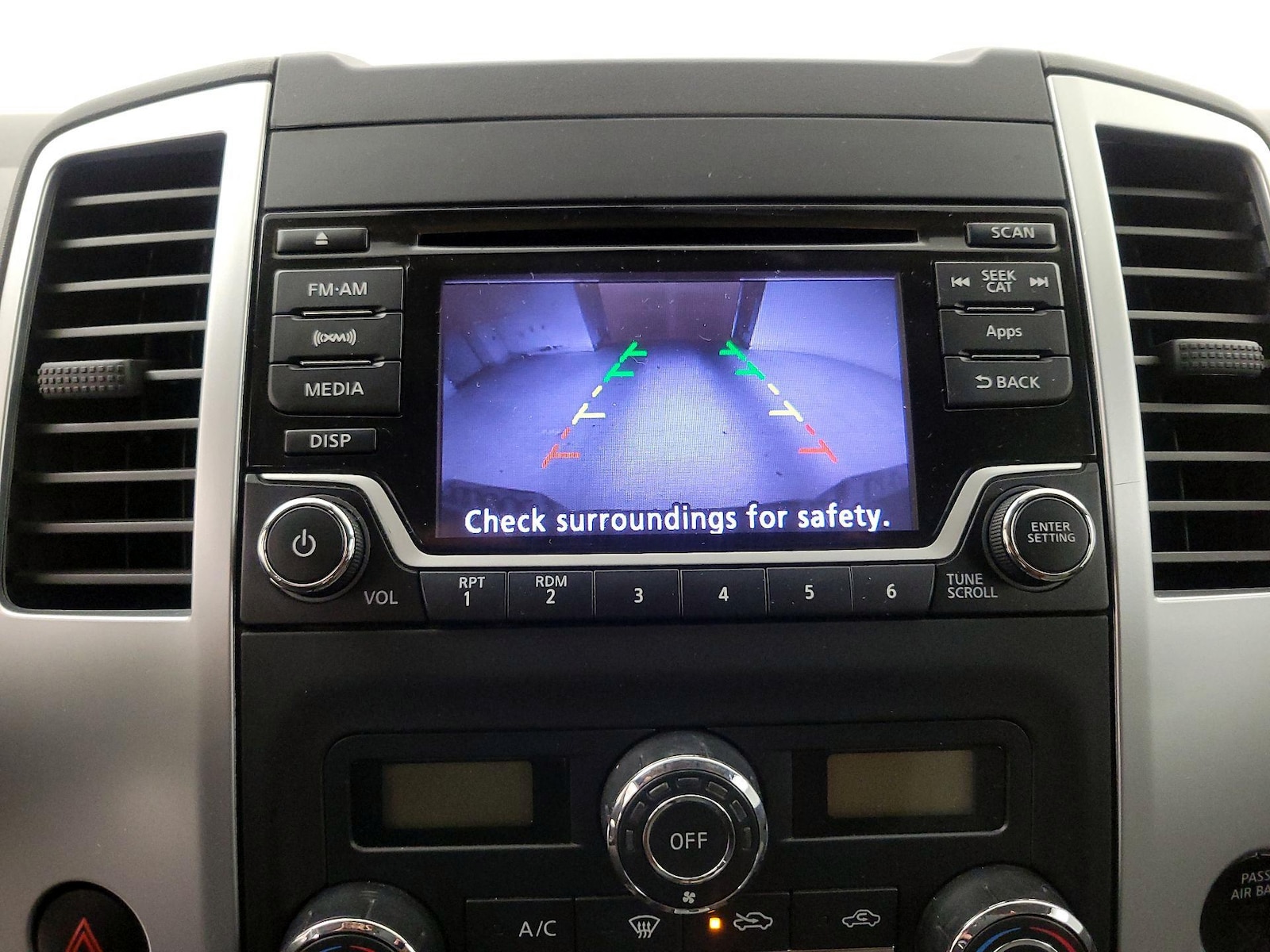 2016 Nissan Frontier SV - Photo 15