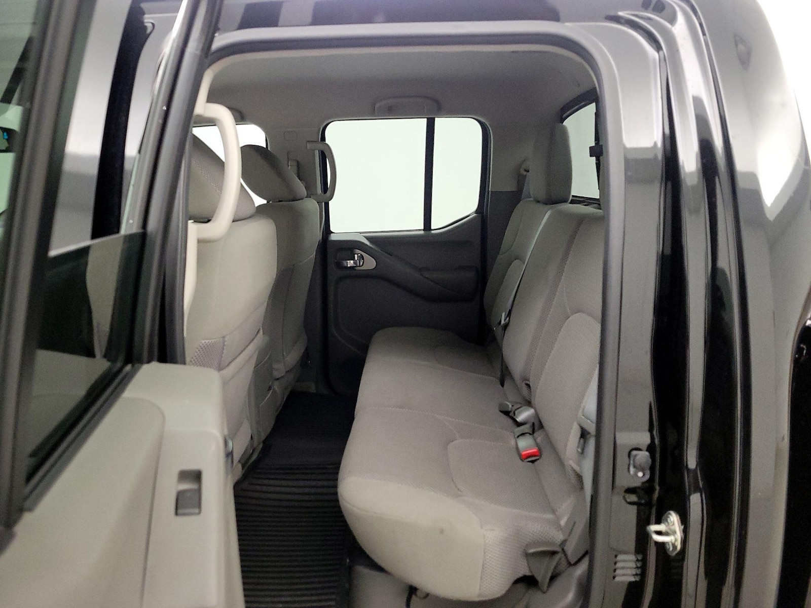 2016 Nissan Frontier SV - Photo 20