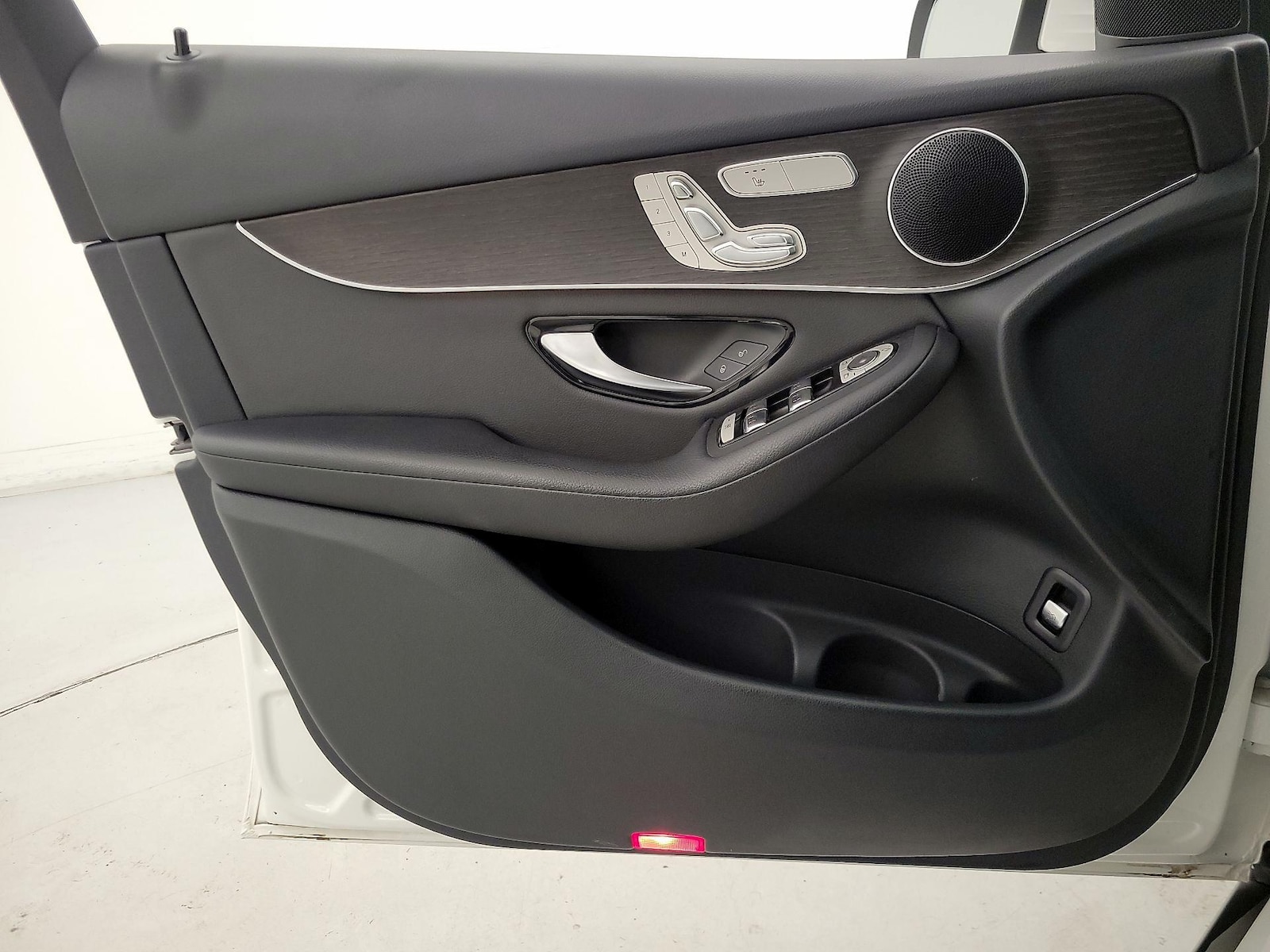 2020 Mercedes-Benz GLC GLC300 - Photo 13