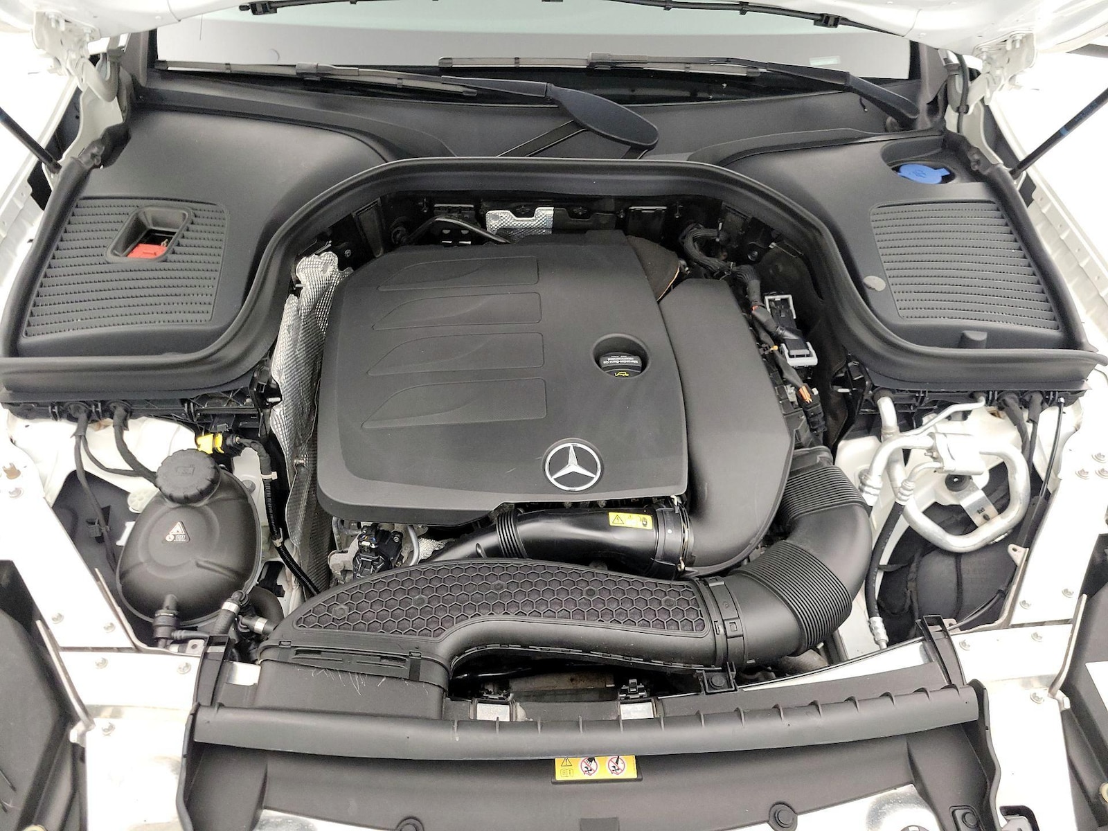2020 Mercedes-Benz GLC GLC300 - Photo 23
