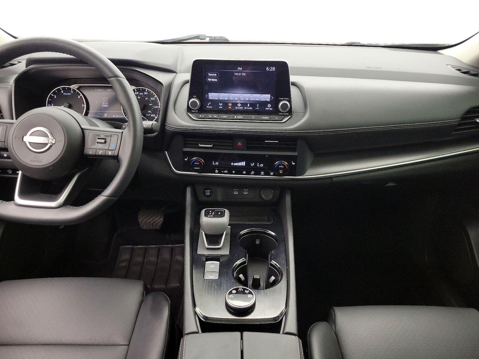 2024 Nissan Rogue SV - Photo 10