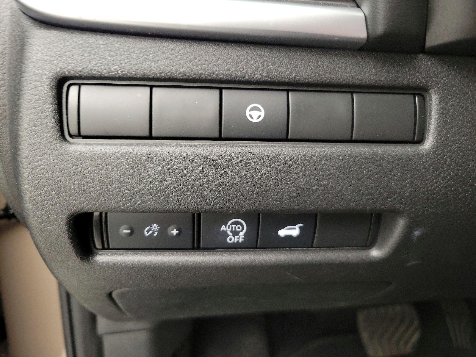 2024 Nissan Rogue SV - Photo 14