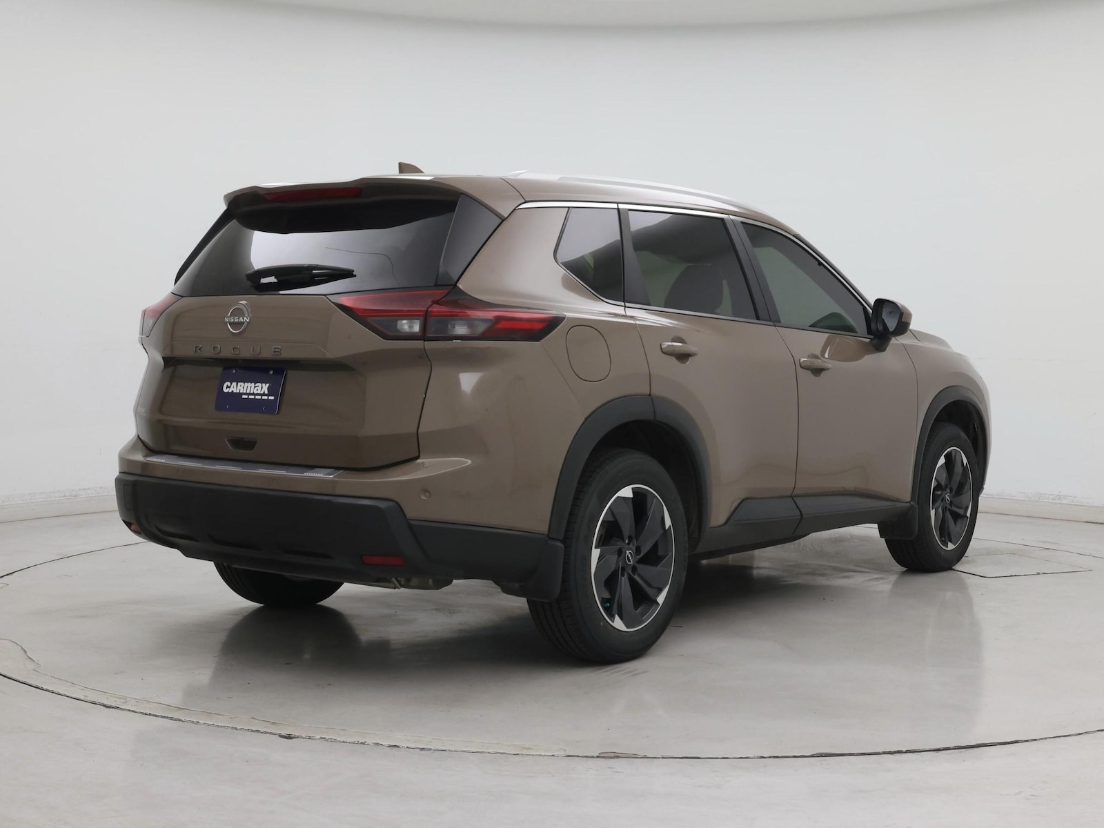 2024 Nissan Rogue SV - Photo 9