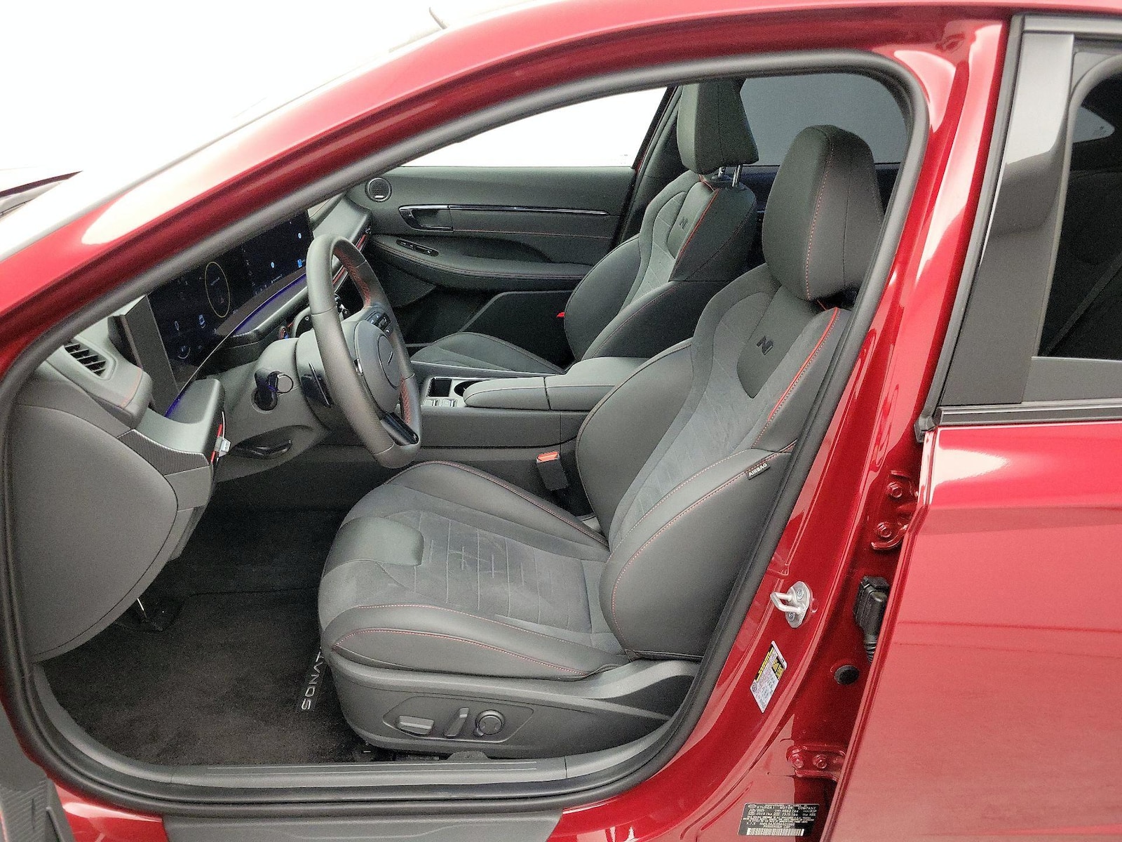 2025 Hyundai Sonata N Line - Photo 12